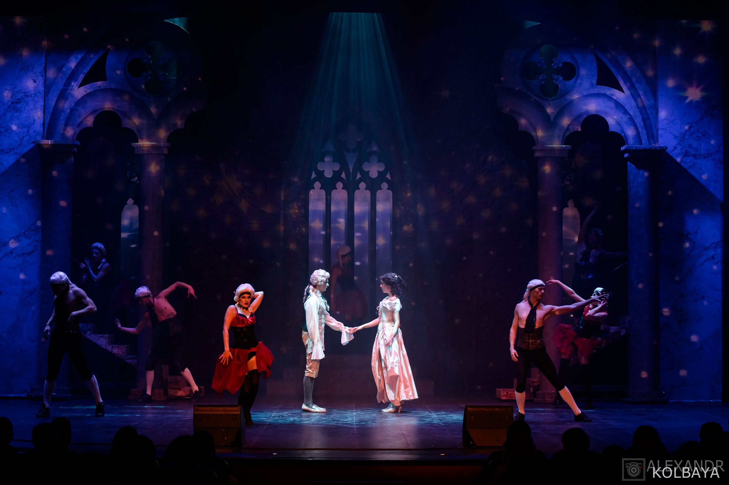 Опасные связи. Концертный и театральный репортажный фотограф в Москве Александр Колбая