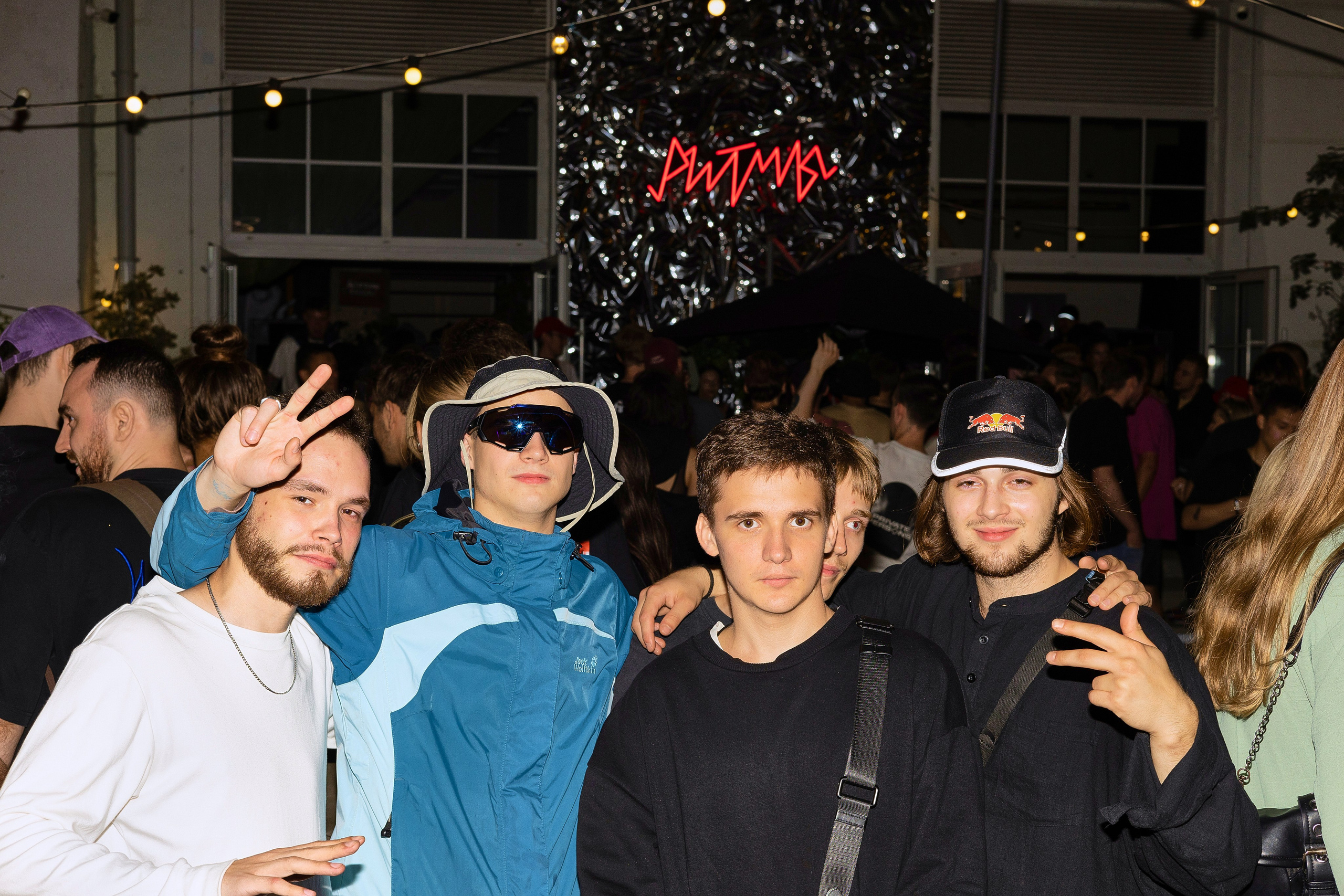 Ритмы. VICTORIA SHU