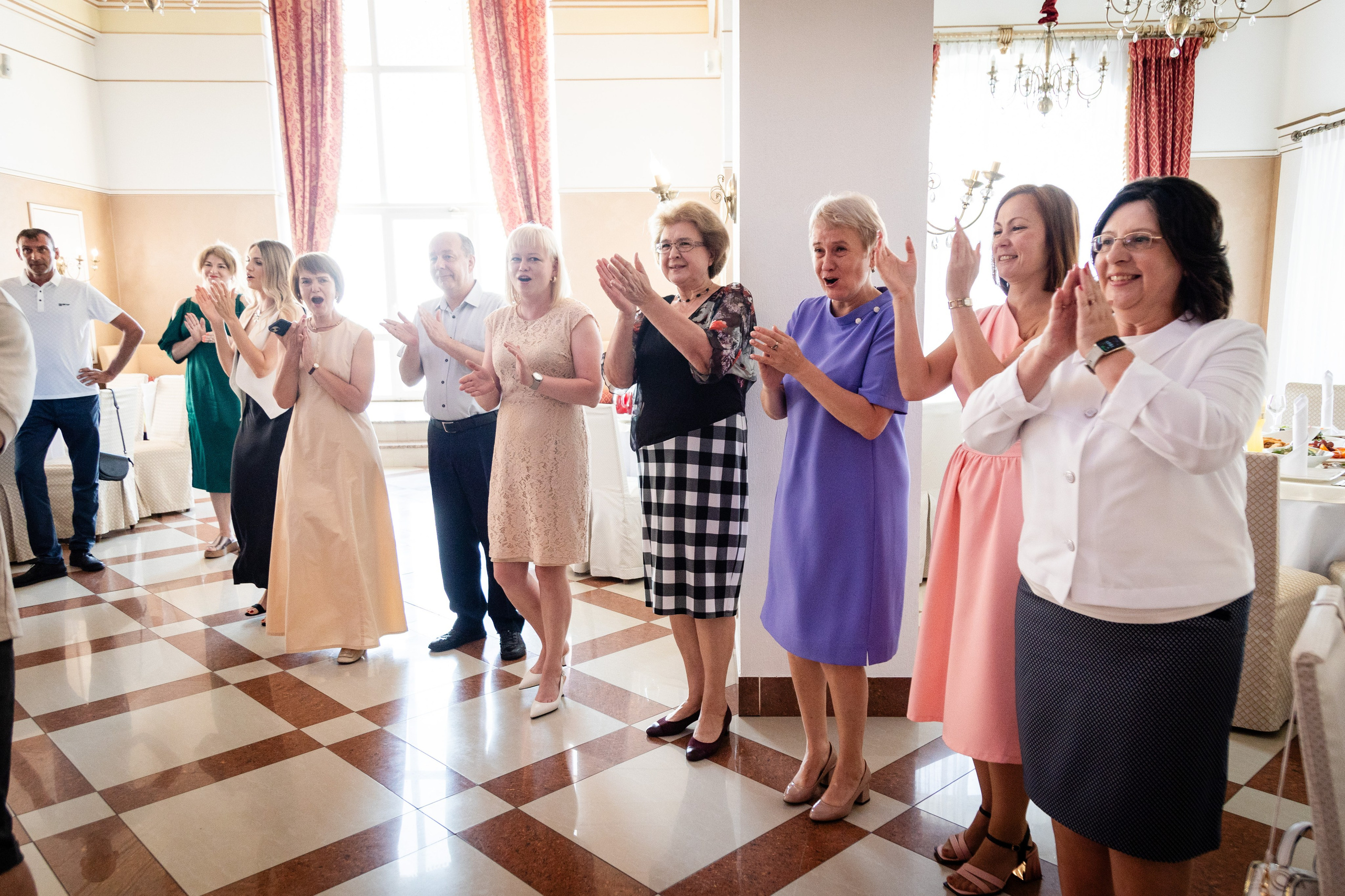 Школьный выпускной. Детский фотограф видеограф в Хабаровске Михаил Орлов