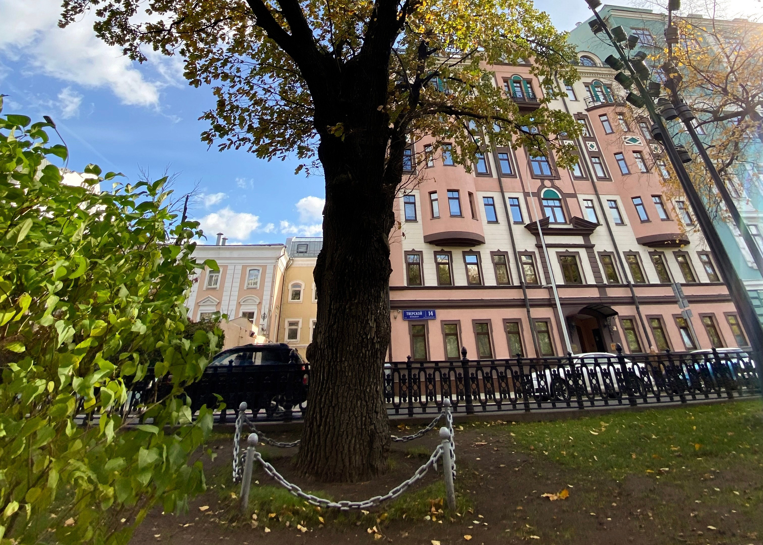 Никитский и Тверской бульвары. Экскурсовод по Москве Беляева Валентина