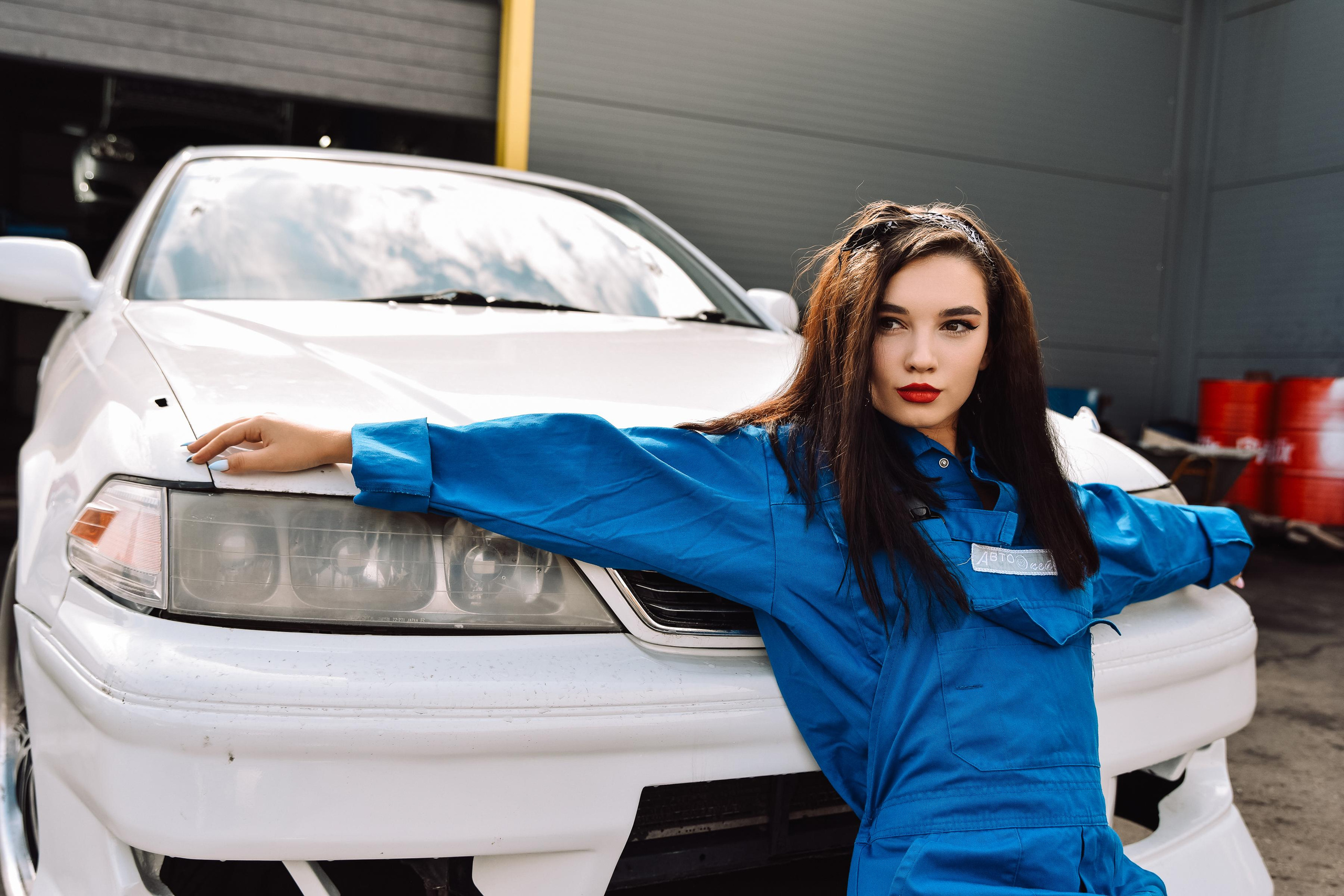 Ксения автосалон