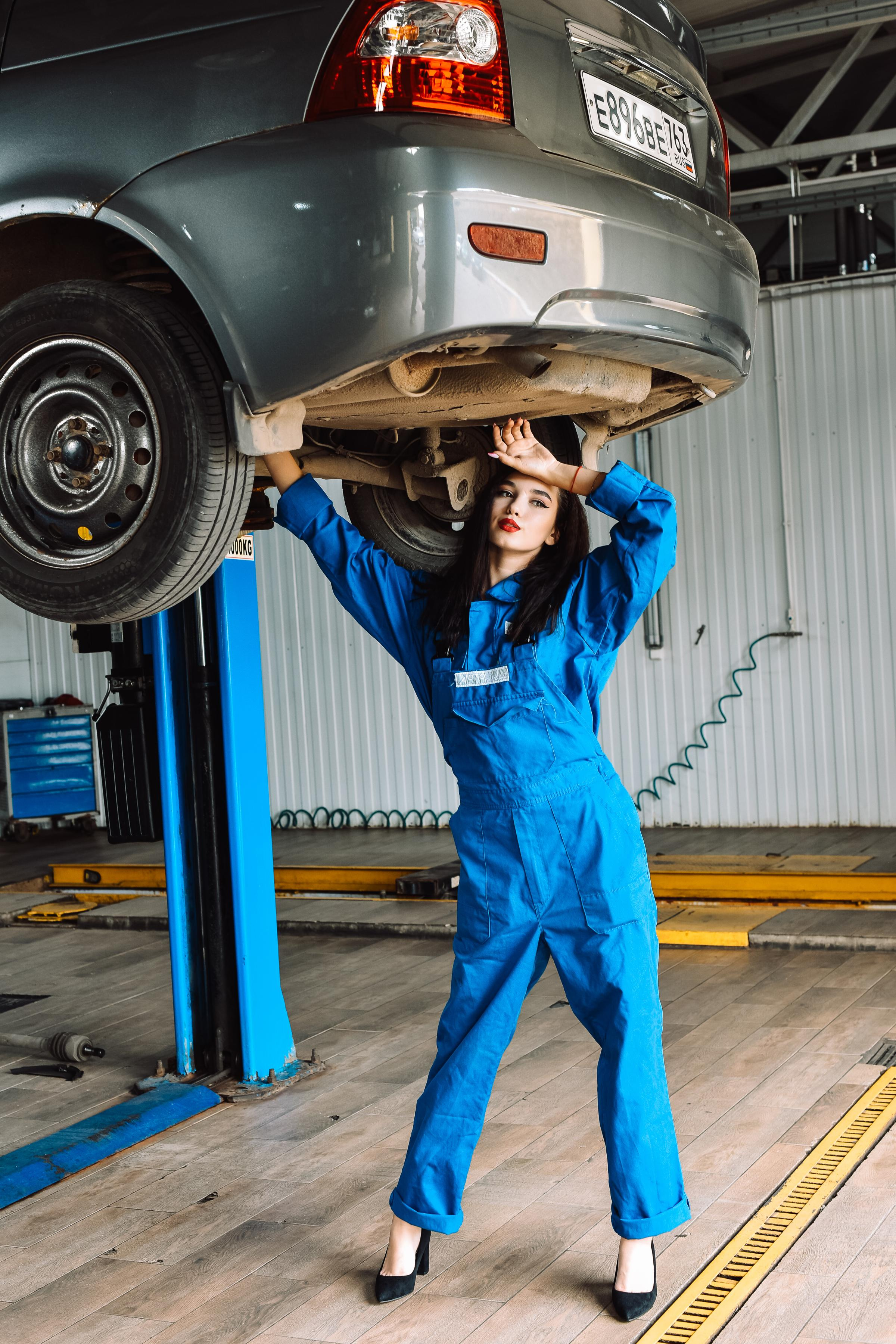 Ксения автосалон