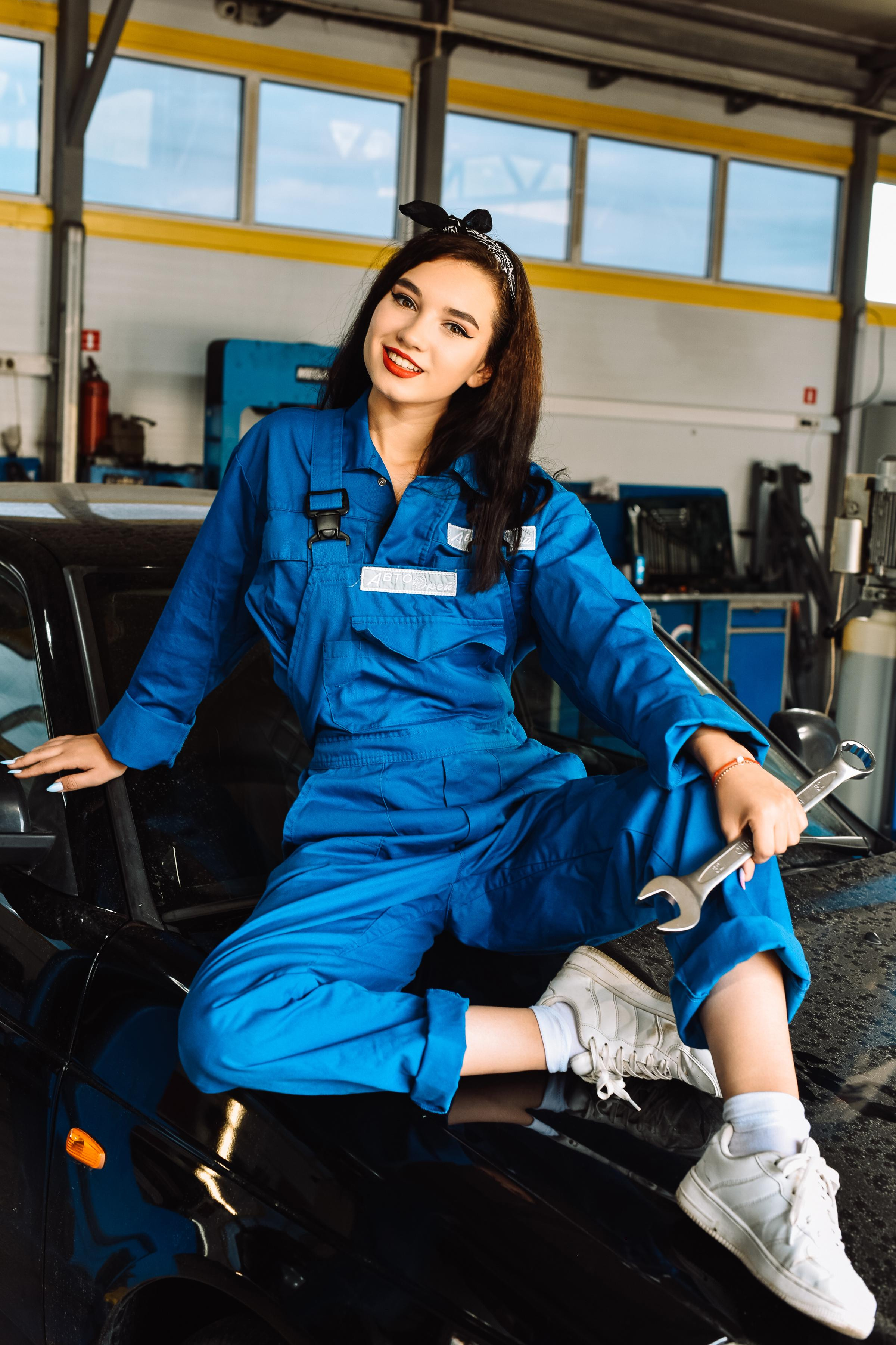 Ксения автосалон