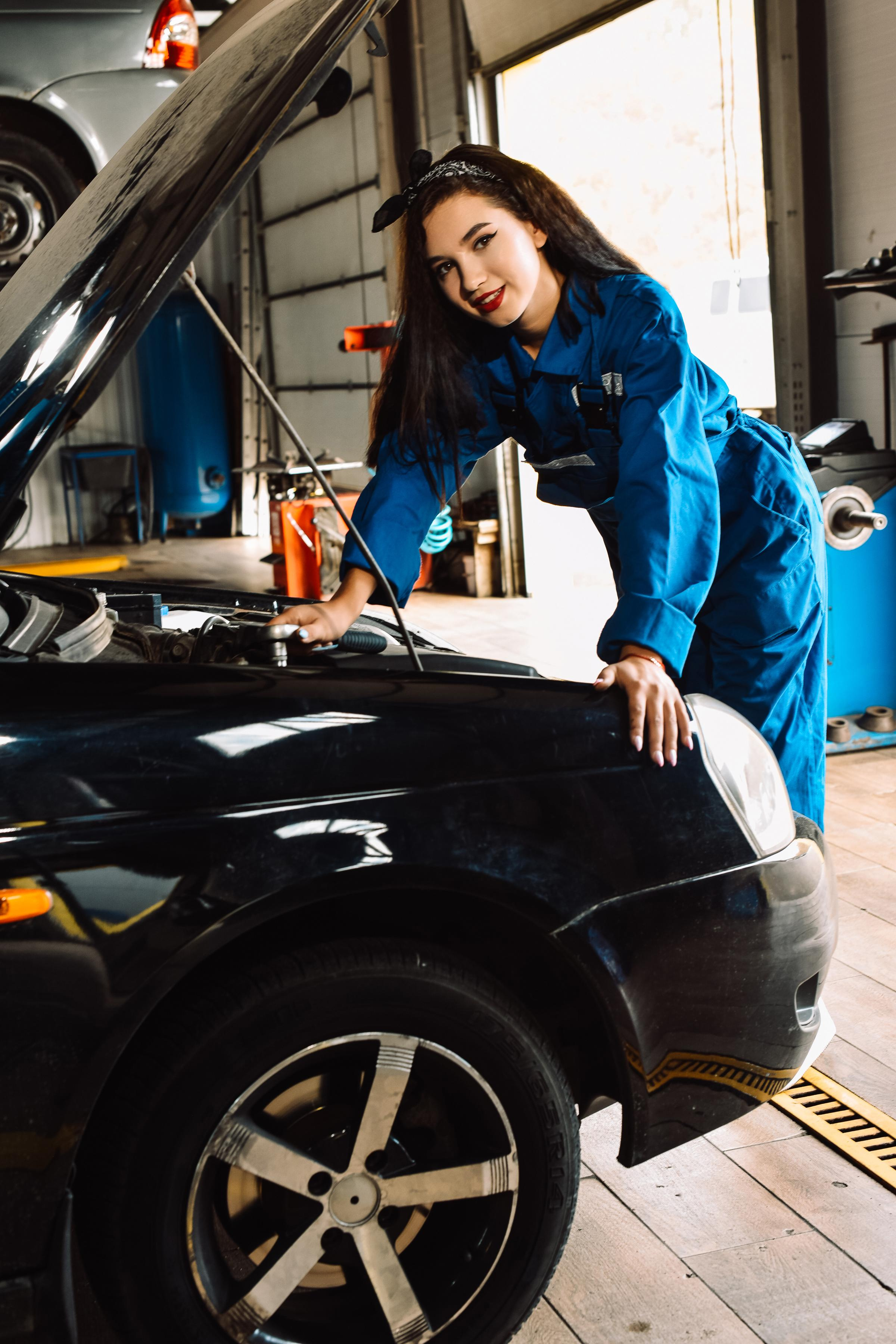 Ксения автосалон