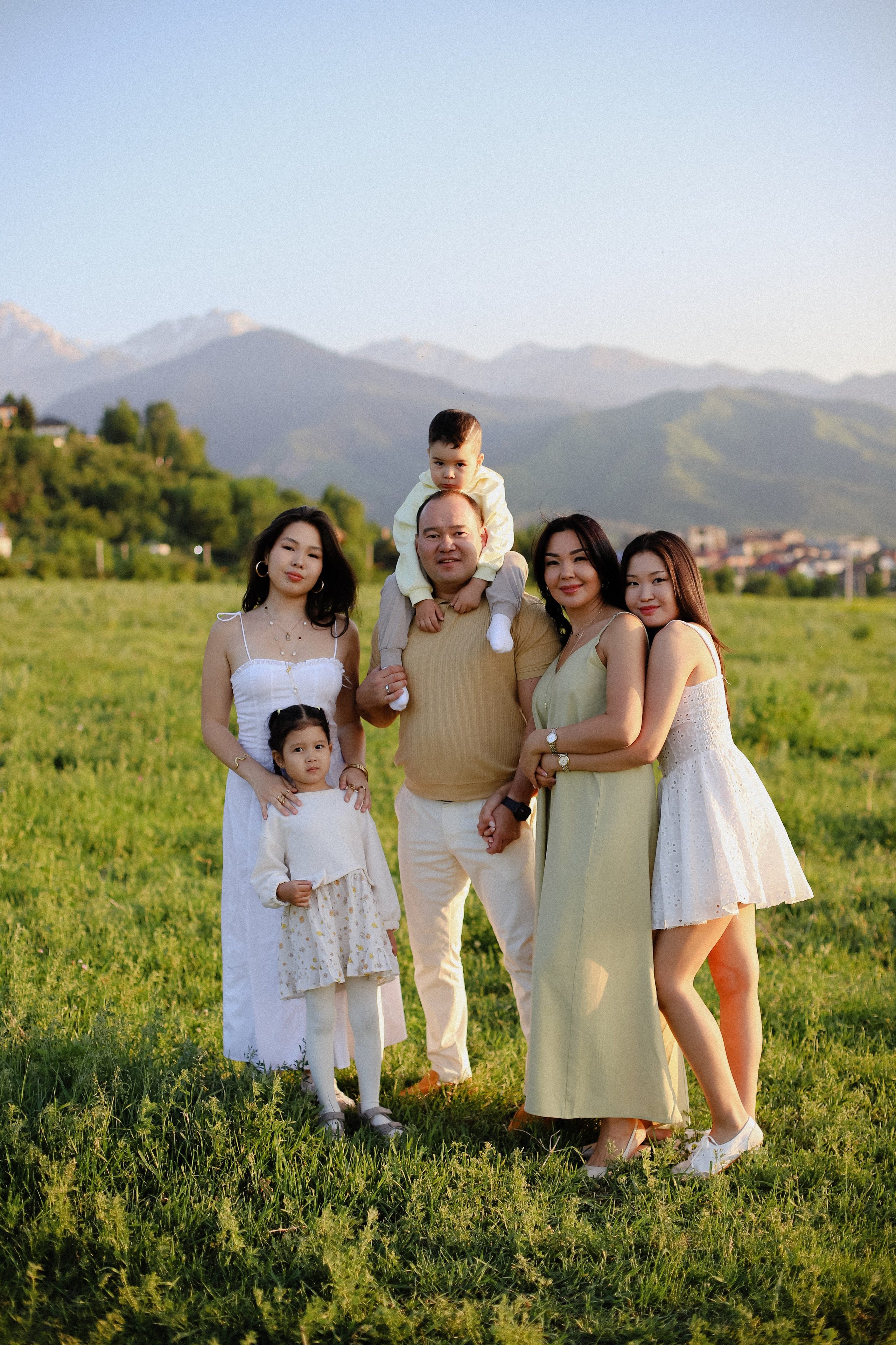 Поле на закате. Фотограф в Алматы и Москве Даша Пушкина