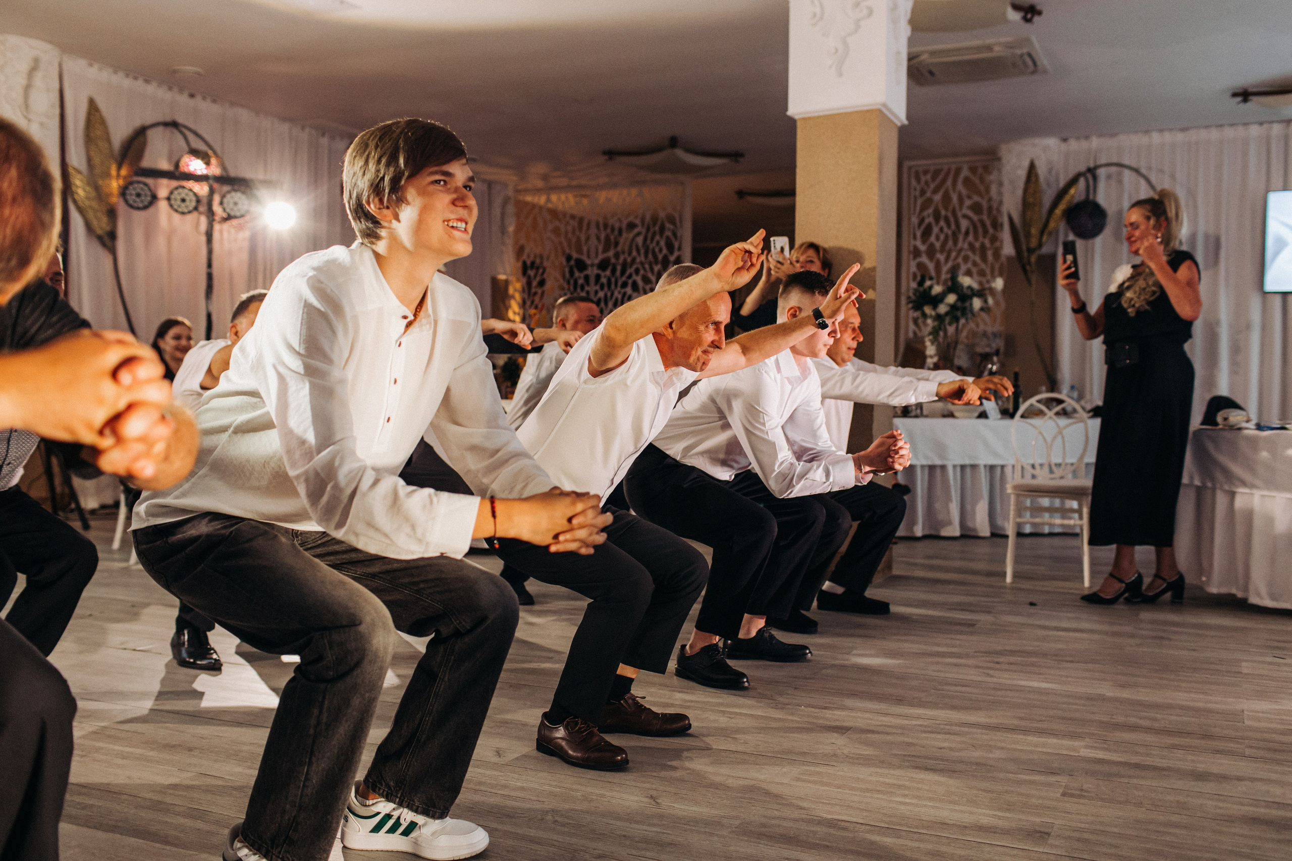 Vlad & Nadya (Saint-Petersburg, Russia). Destination wedding photographer Peter Letu