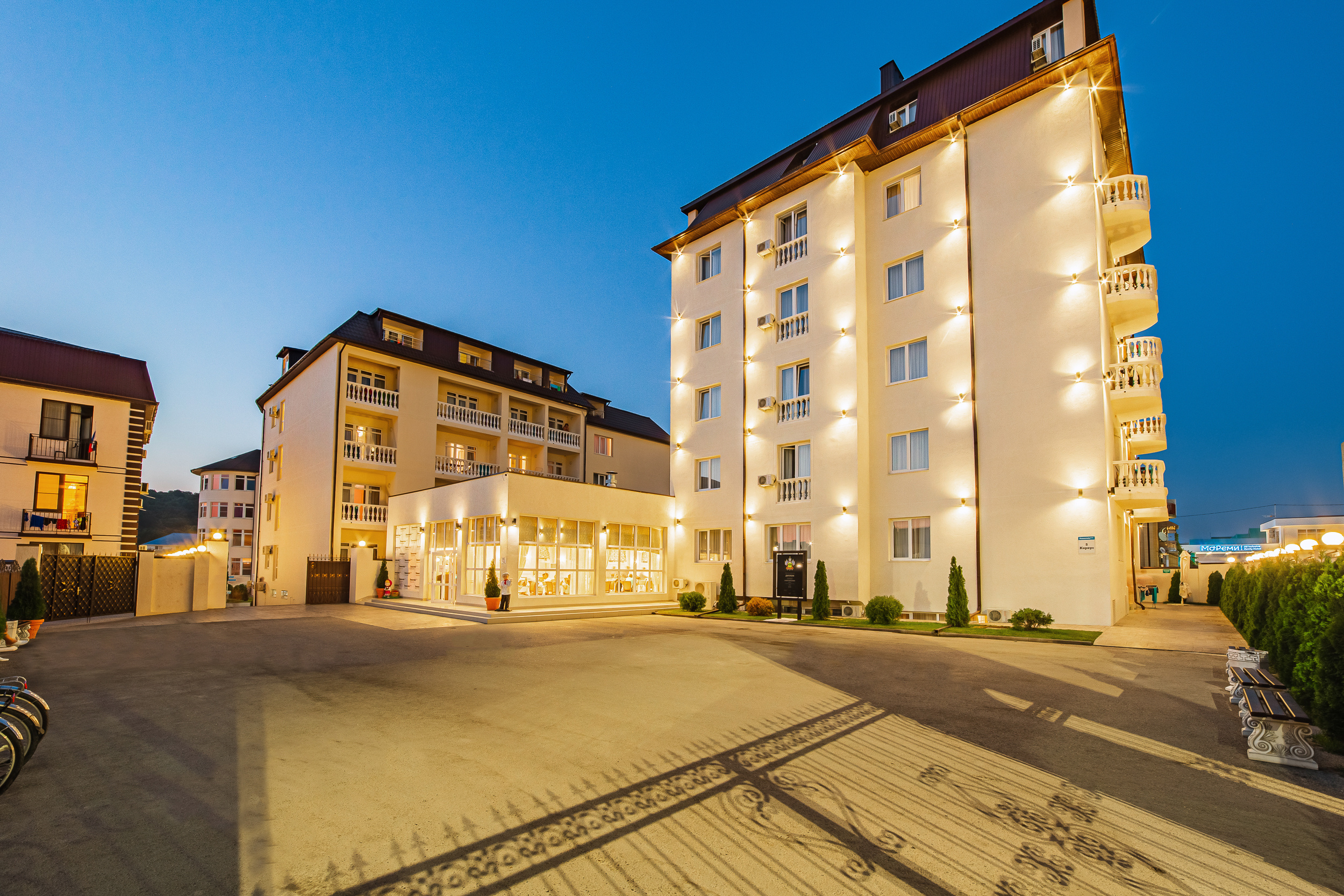 Renatphoto-Фотосъёмка экстерьера и интерьера. Профессиональная фотосъёмка интерьеров, предметная фотосессия еды для меню г. Анапа