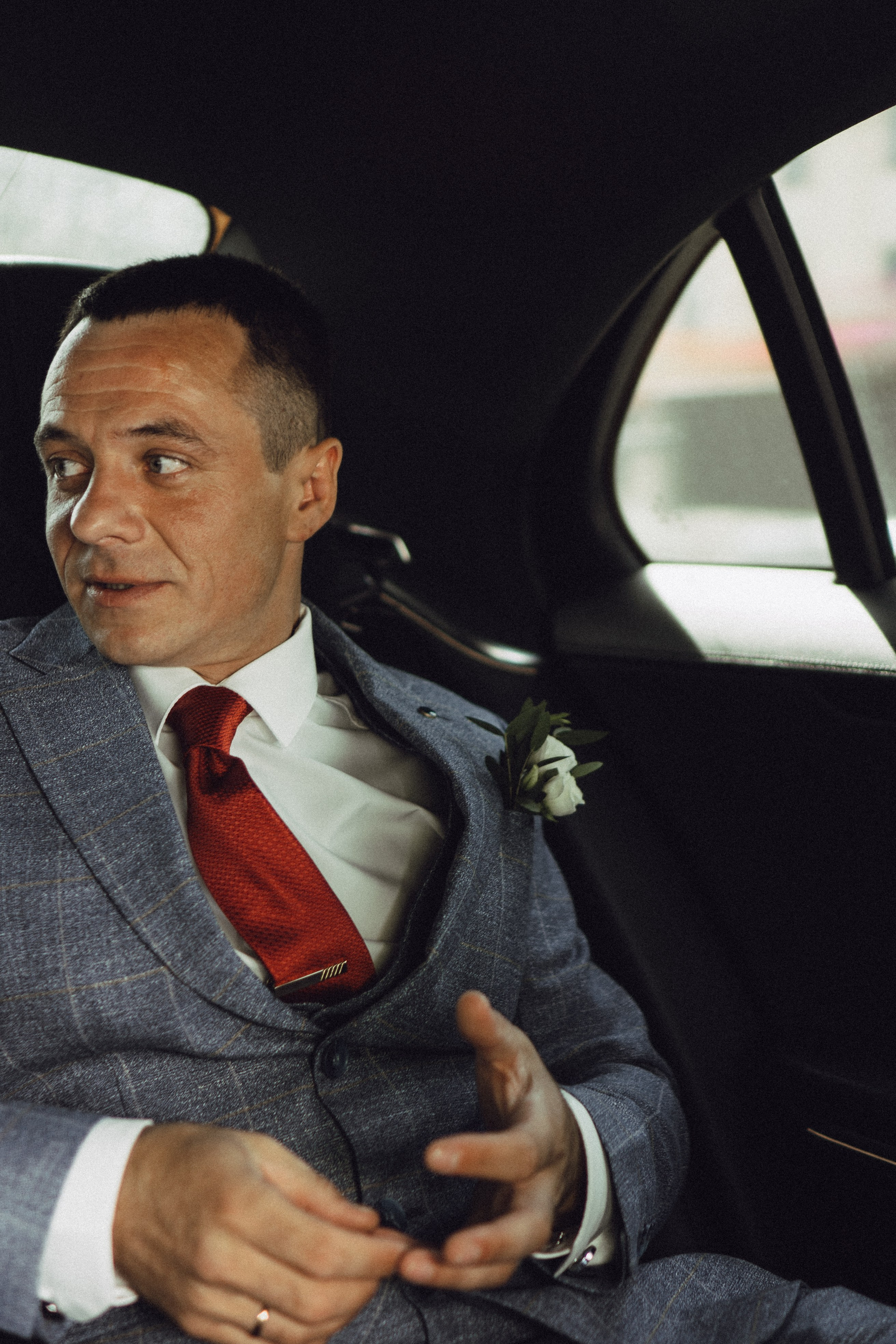 СВАДЕБНАЯ ПРОГУЛКА РЕСТОРАН МЫ ЖЕ НА ТЫ И ФОТОСЕССИИЯ С АВТОМОБИЛЕМ. Профессиональный фотограф, Санкт-Петербург — Виктория Богомолова