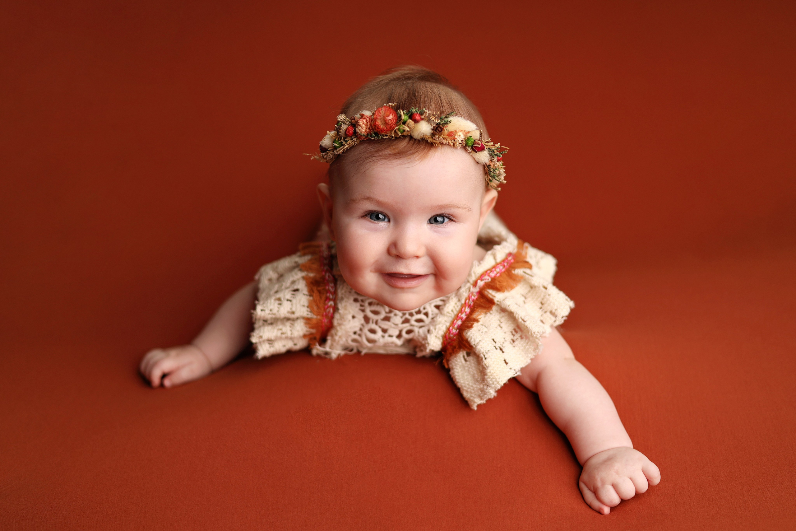 Алане 6 месяцев. Фотограф новорожденных Москва. Ньюборн фотограф Москва