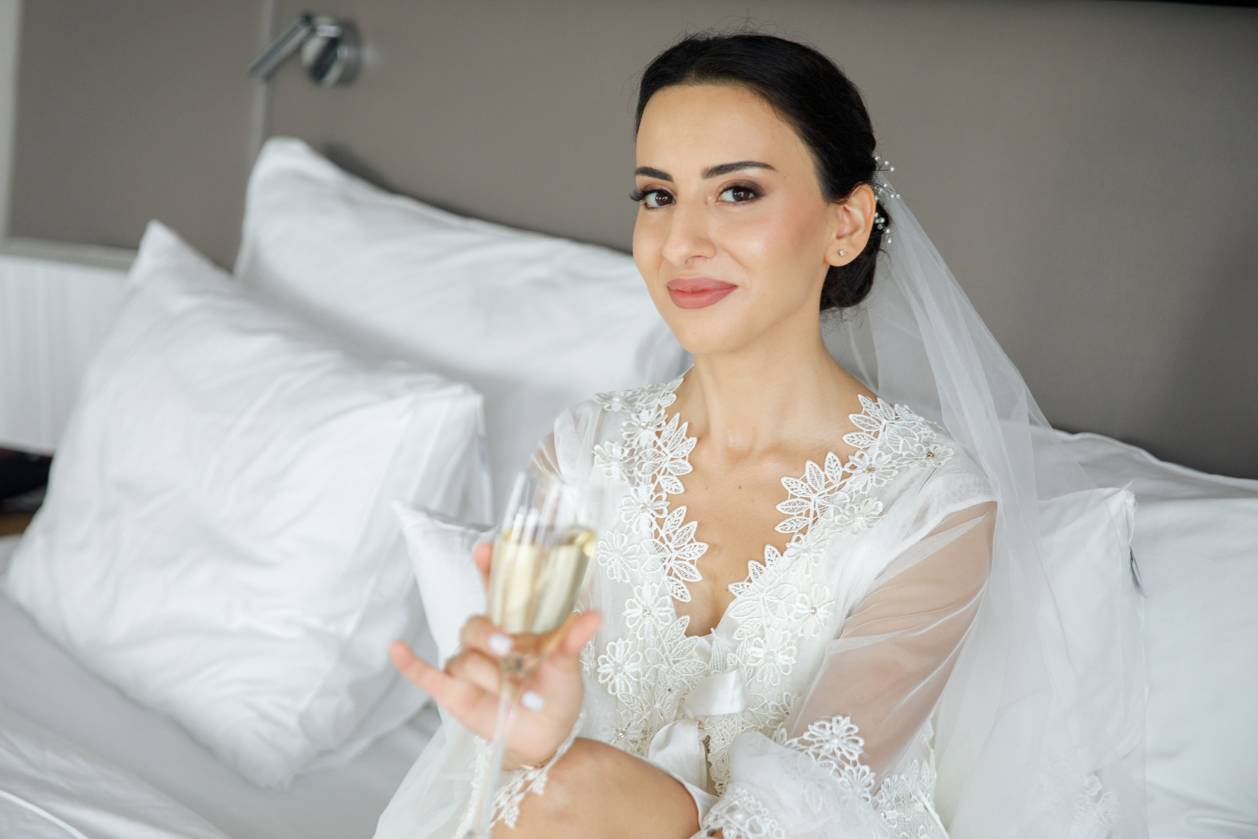 Карен & Мадлен. Студийный и свадебный фотограф в Москве Айк Саркисян