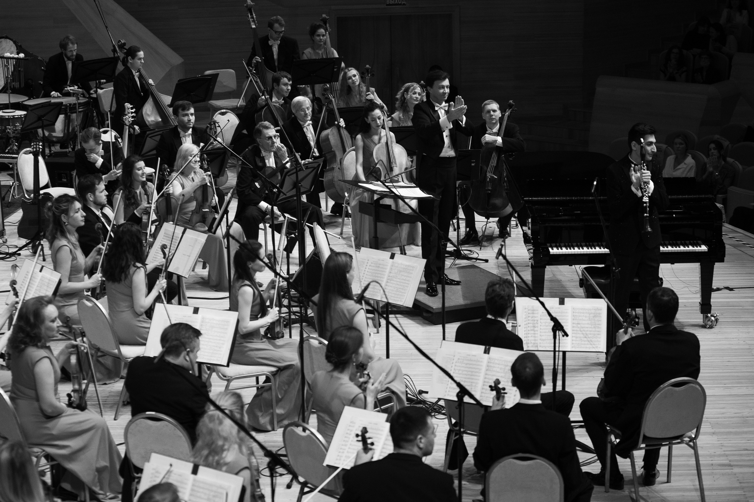 Московский международный Дом музыки. Студийный и свадебный фотограф в Москве Айк Саркисян