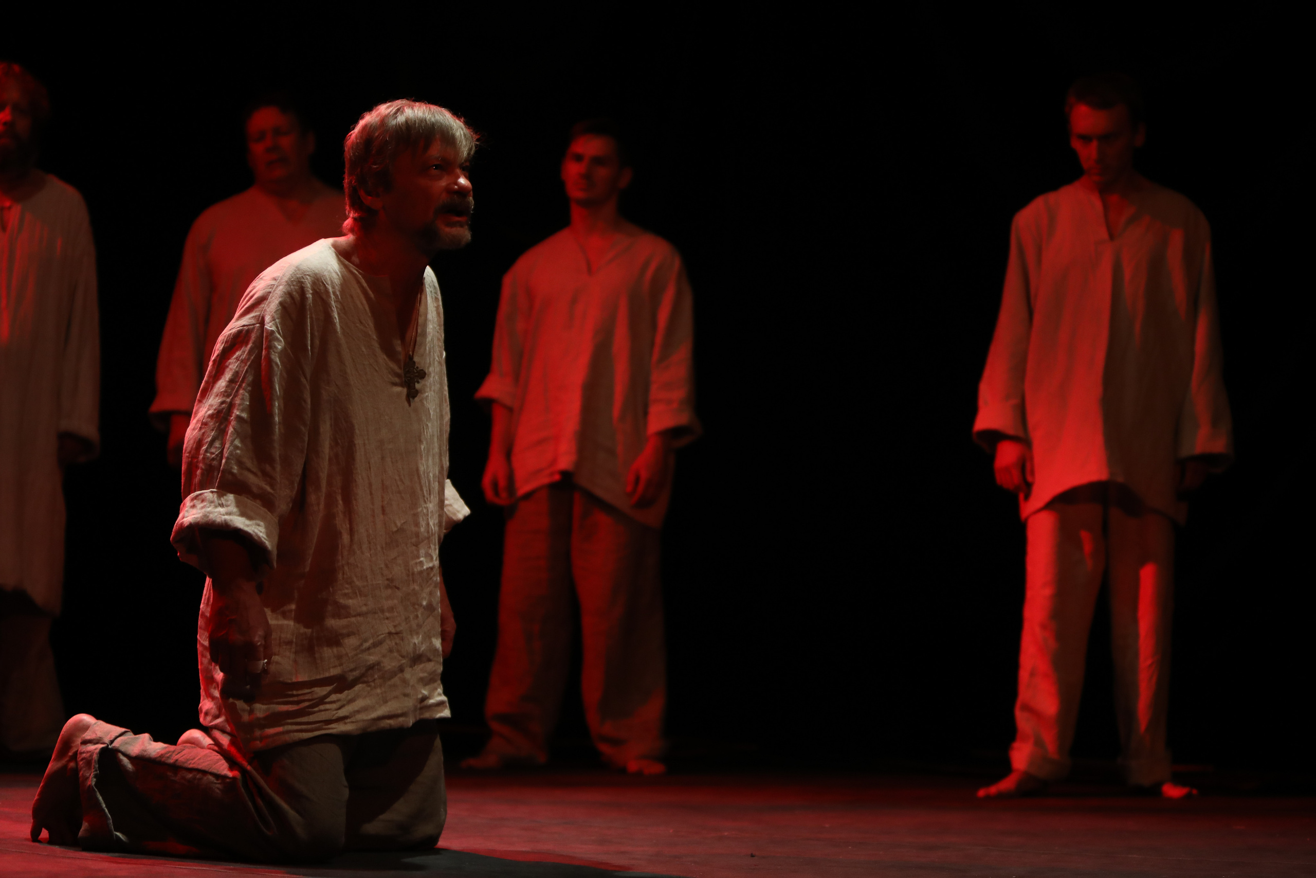 Сергей Есенин «Пугачев» Драматическая поэма. Студийный и свадебный фотограф в Москве Айк Саркисян