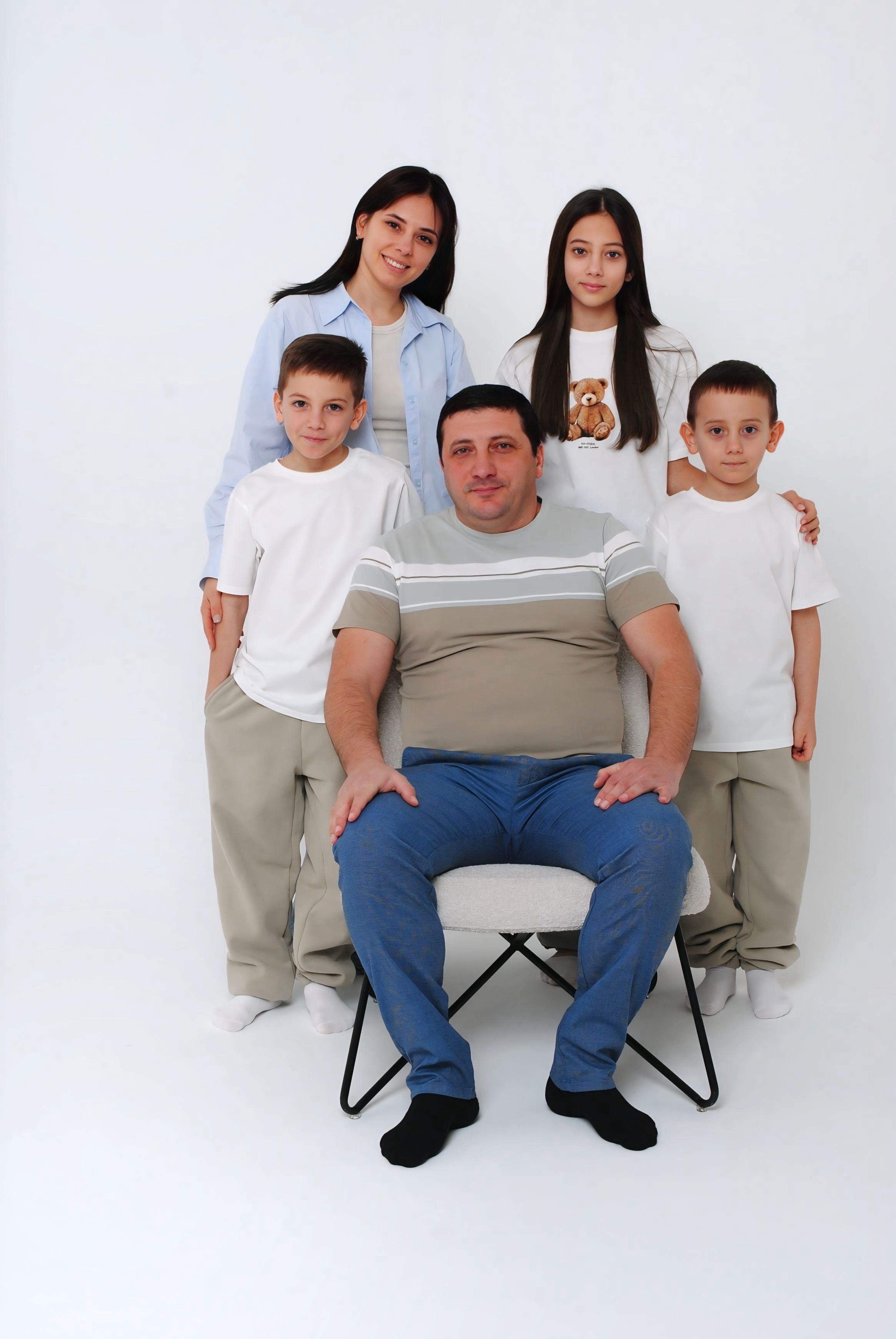 Луиза и семья. Фотограф Мария Мусаелян