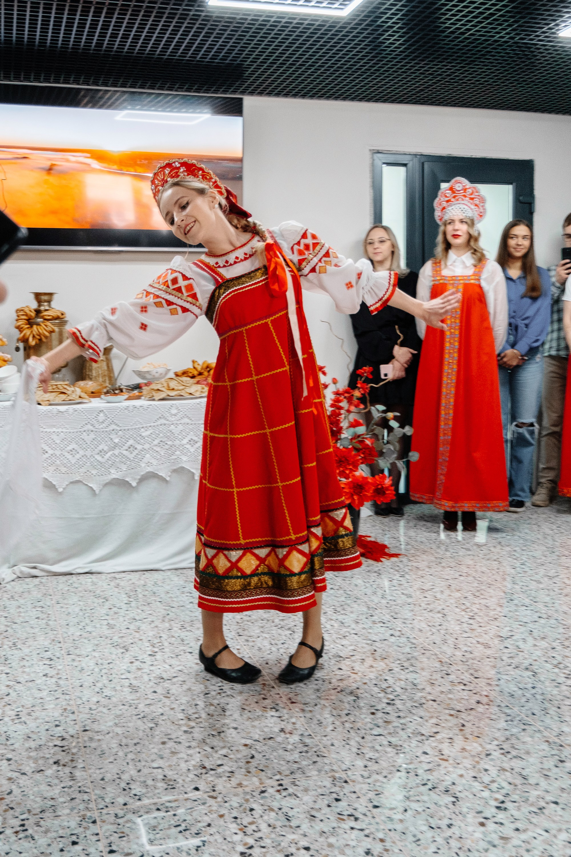 Делегация Китая в Ивановской текстильной компании