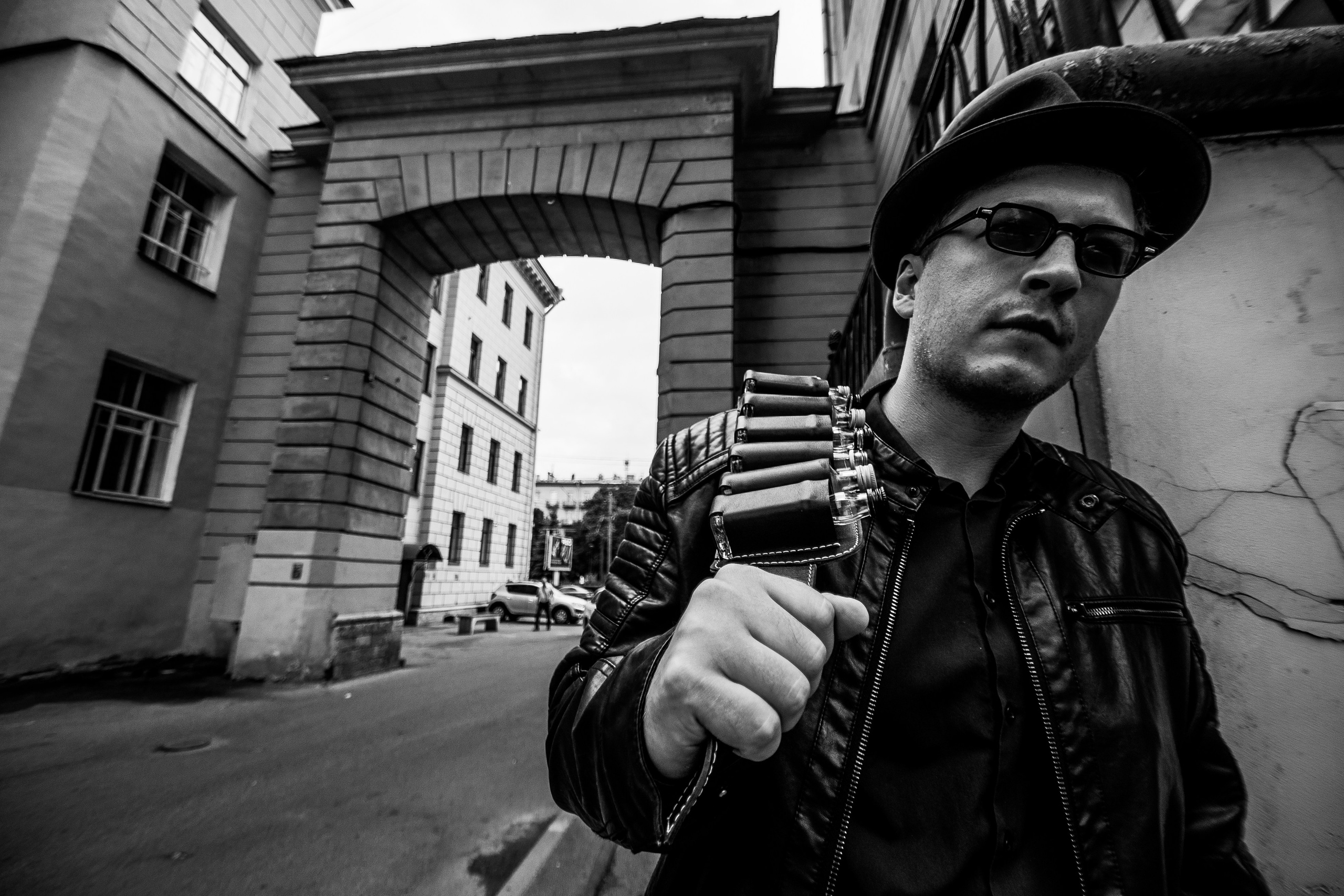 Данил Мухин. ОЧЕНЬ ПЛОХОЙ ФОТОГРАФ