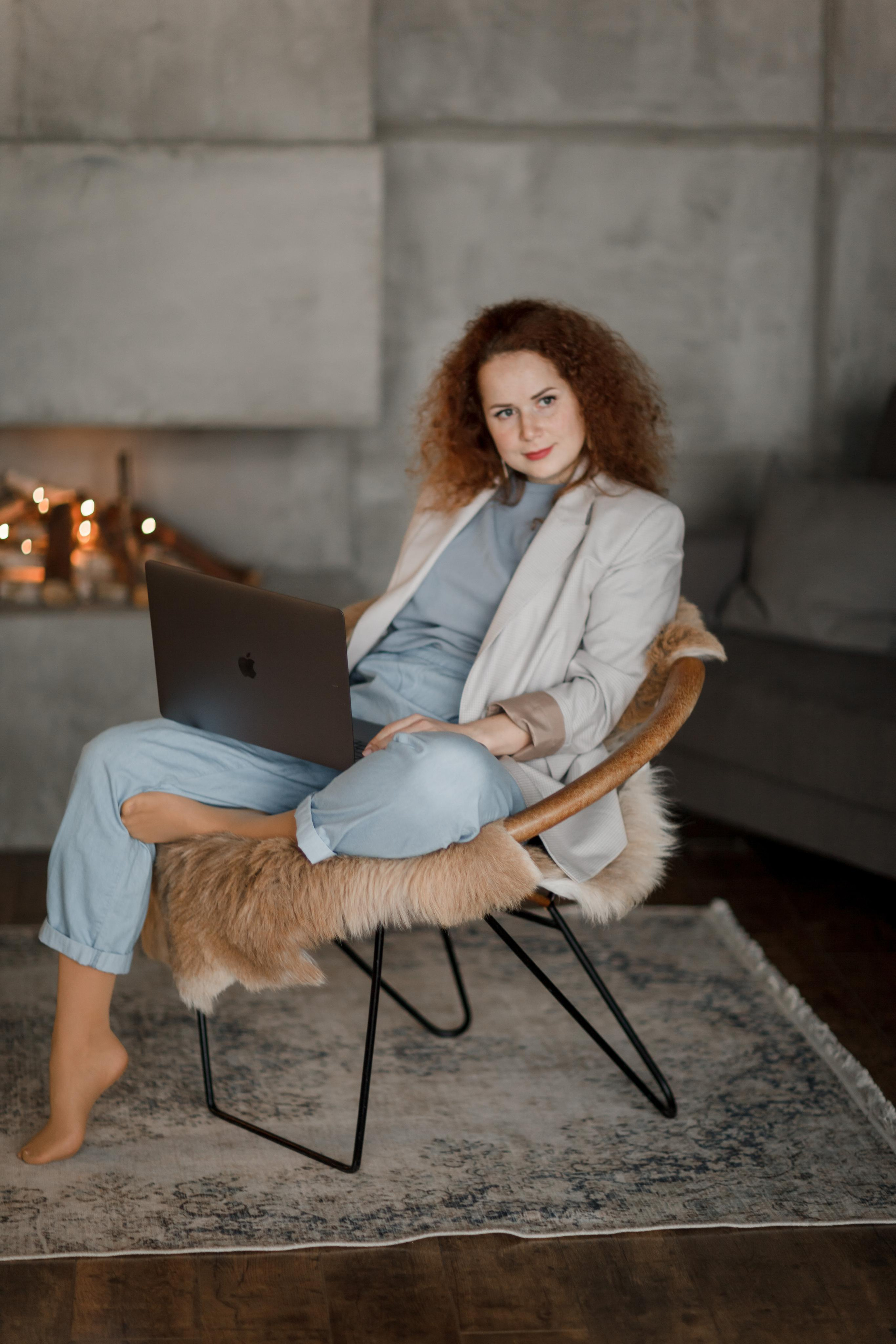 Имиджевая фотосерия для создателя SMM Агентства. Ваш фотограф Любовь Чистякова