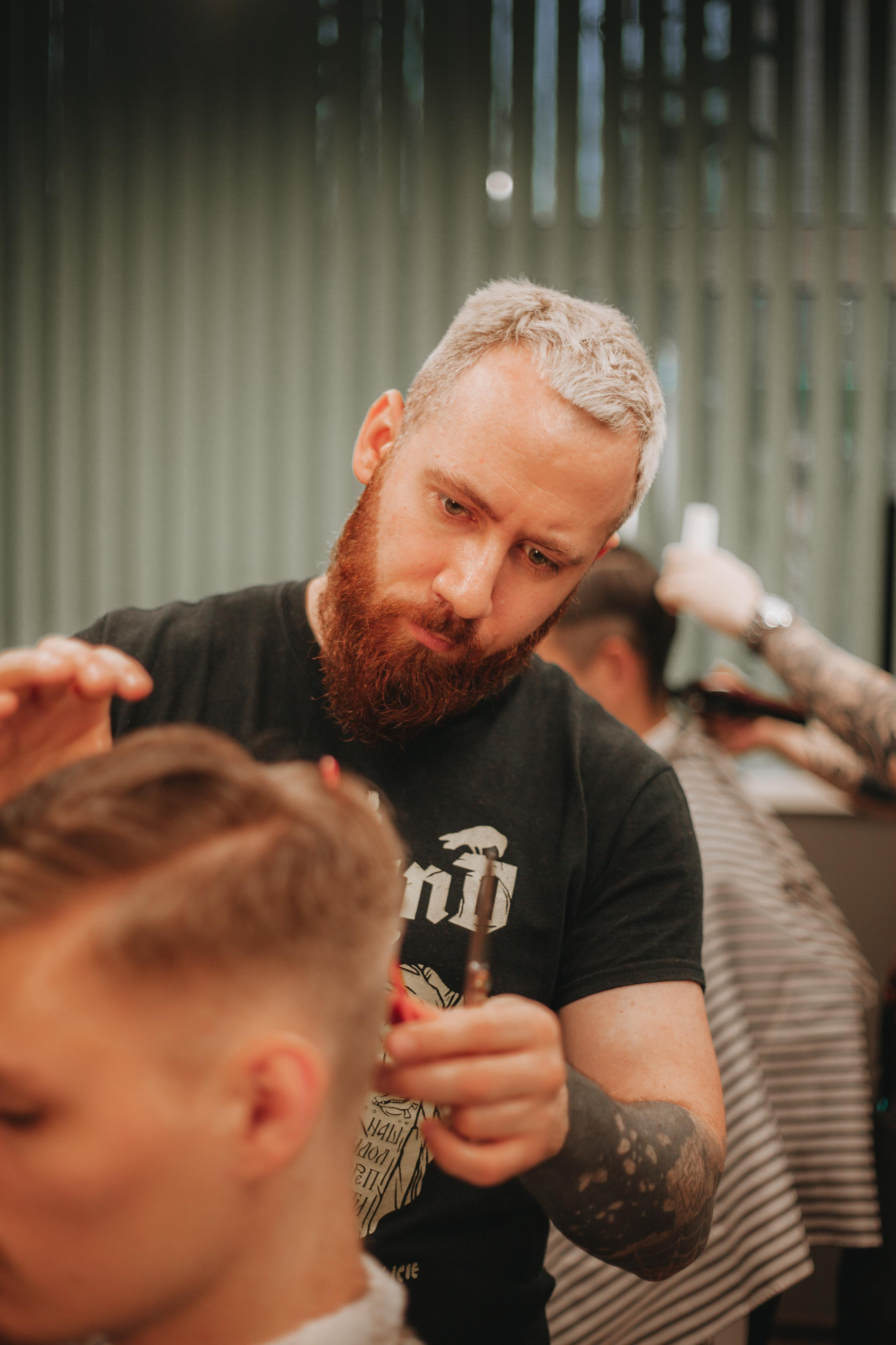 Контент для барбершопа BORODACH. Ваш фотограф Любовь Чистякова