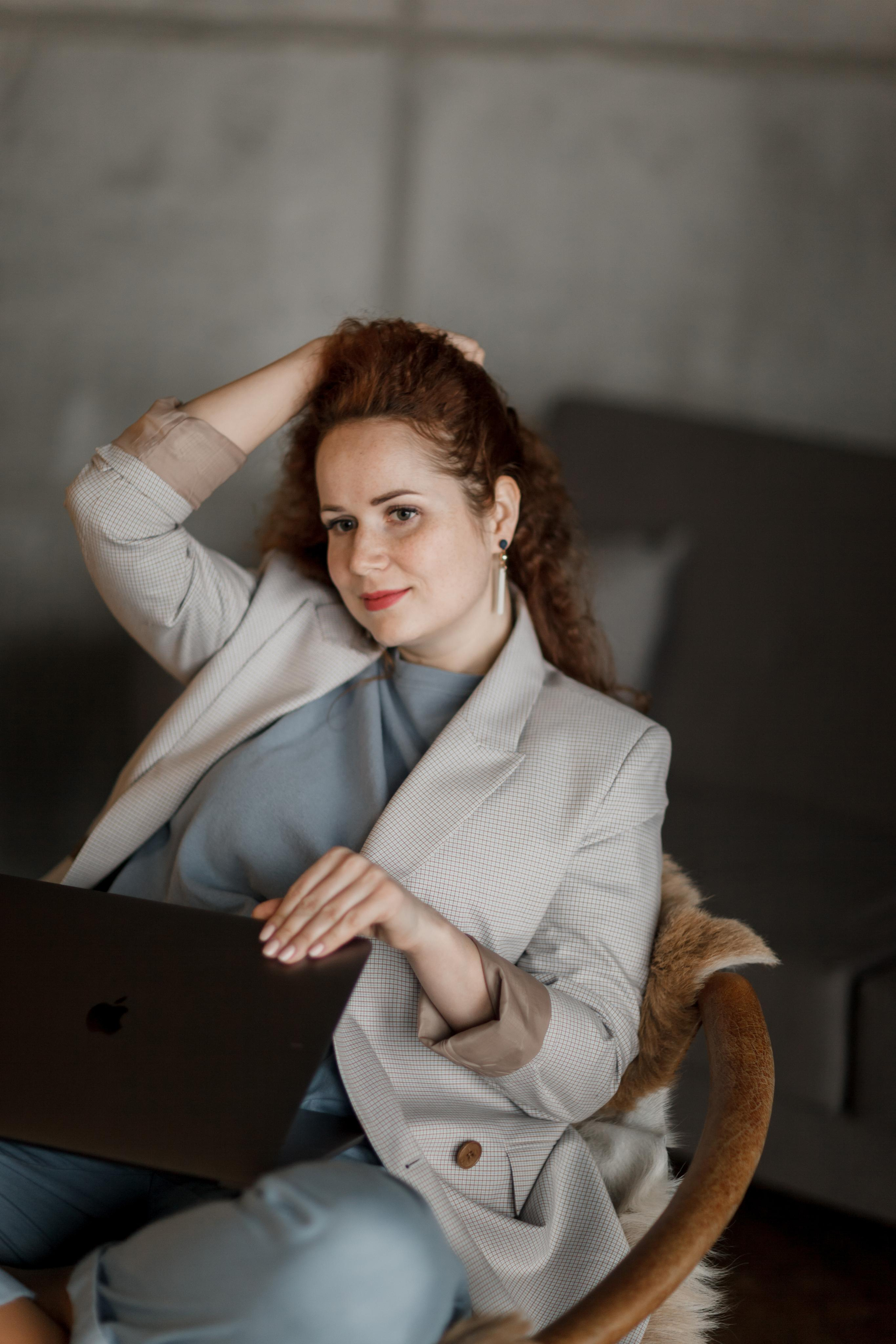 Имиджевая фотосерия для создателя SMM Агентства. Ваш фотограф Любовь Чистякова