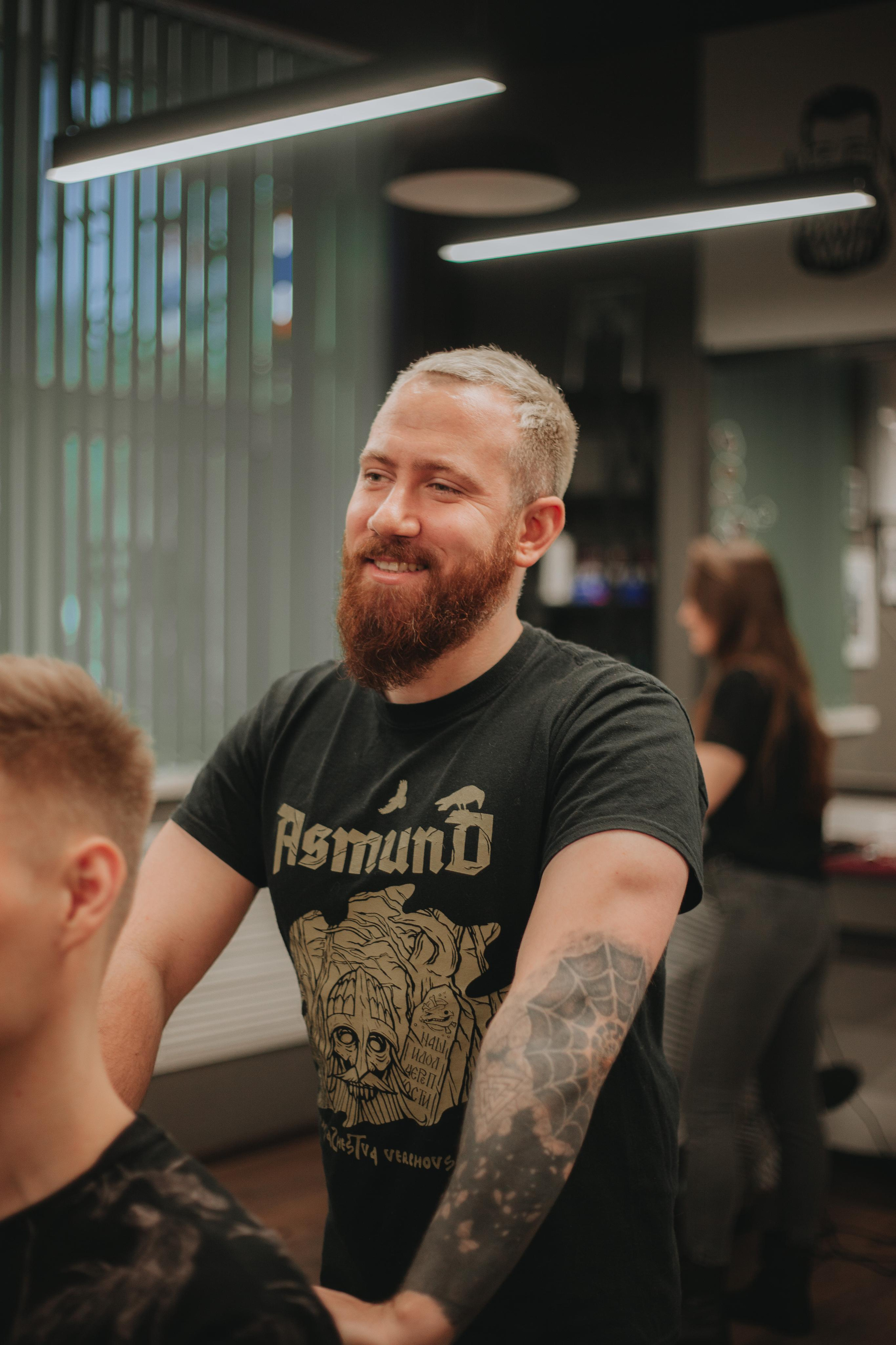 Контент для барбершопа BORODACH. Ваш фотограф Любовь Чистякова