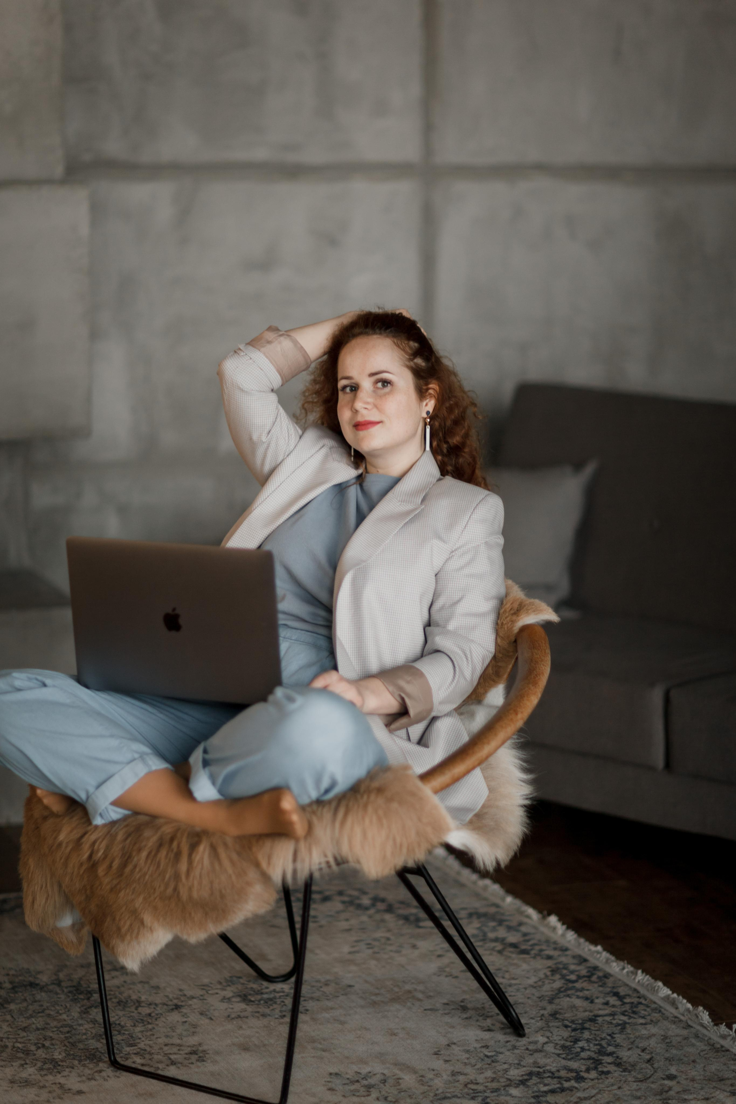 Имиджевая фотосерия для создателя SMM Агентства. Ваш фотограф Любовь Чистякова