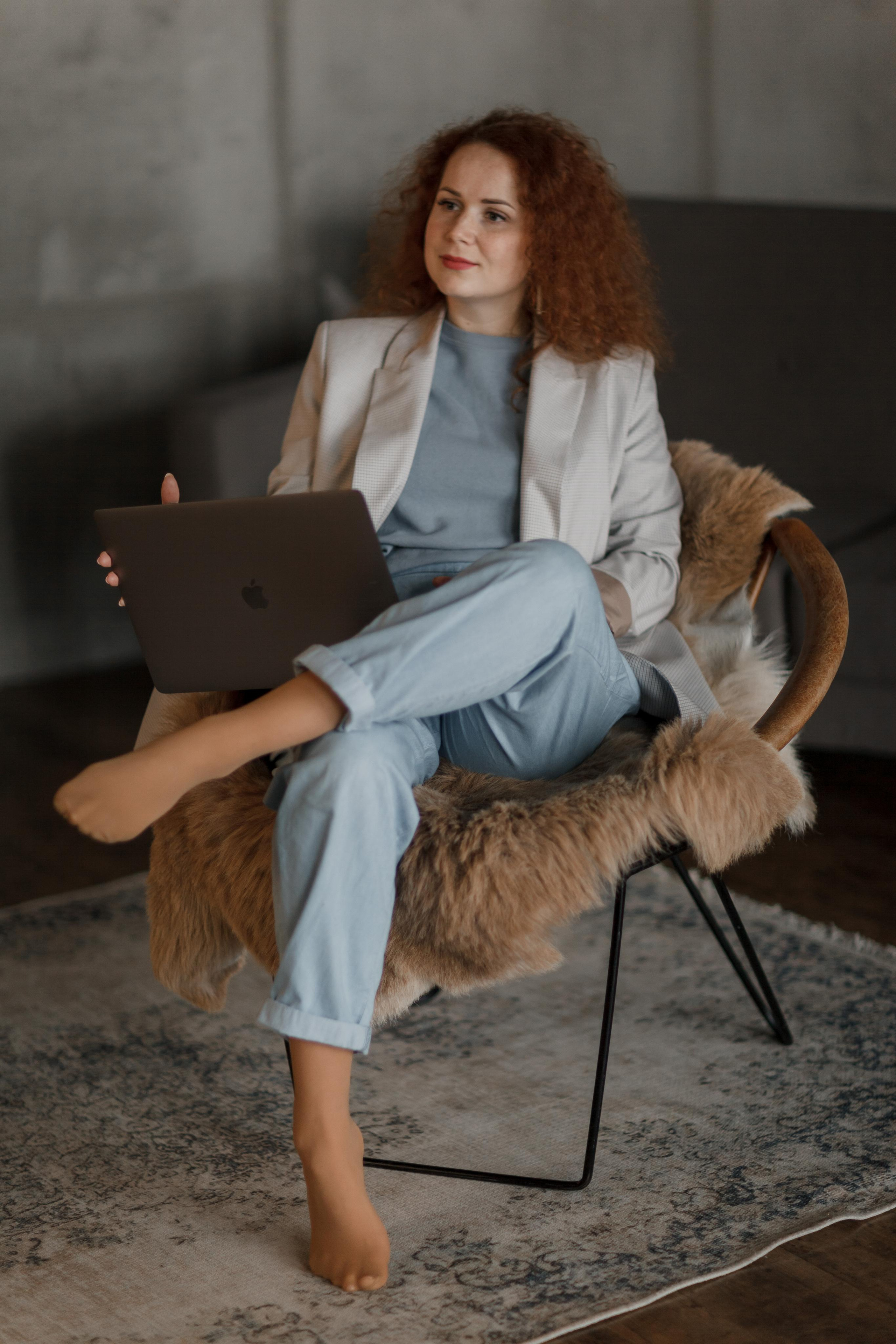 Имиджевая фотосерия для создателя SMM Агентства. Ваш фотограф Любовь Чистякова