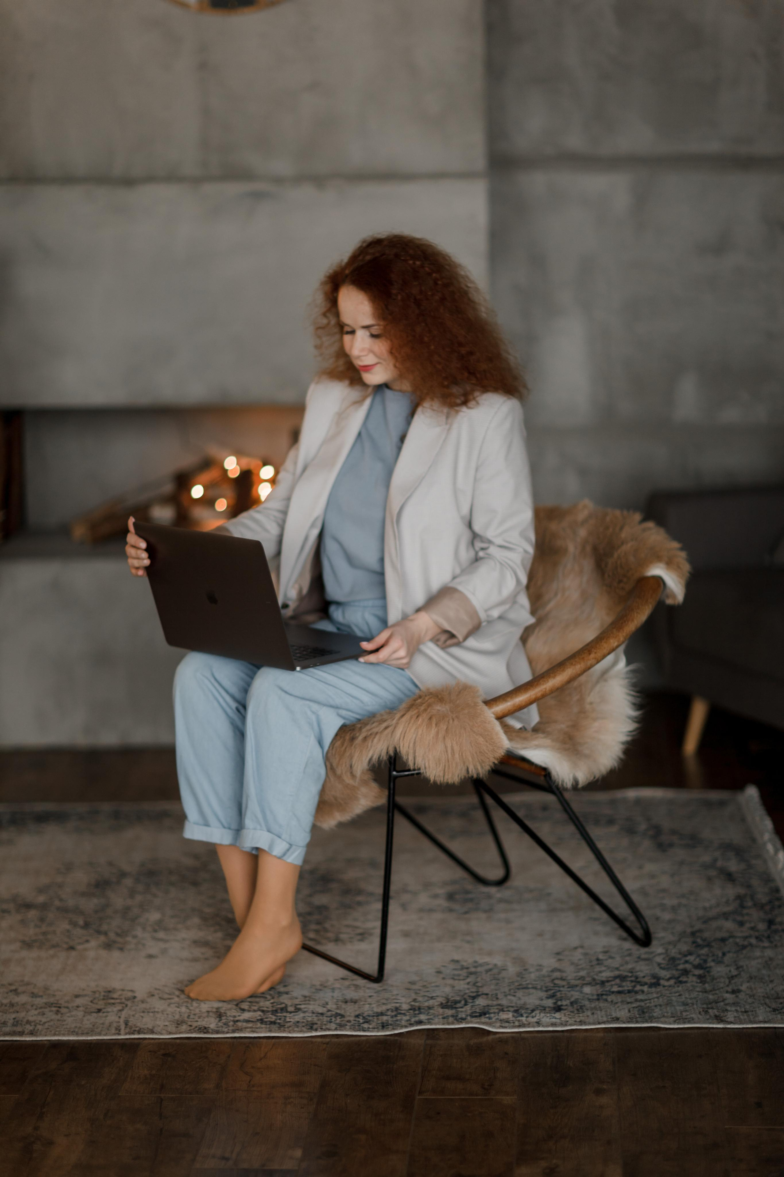 Имиджевая фотосерия для создателя SMM Агентства. Ваш фотограф Любовь Чистякова