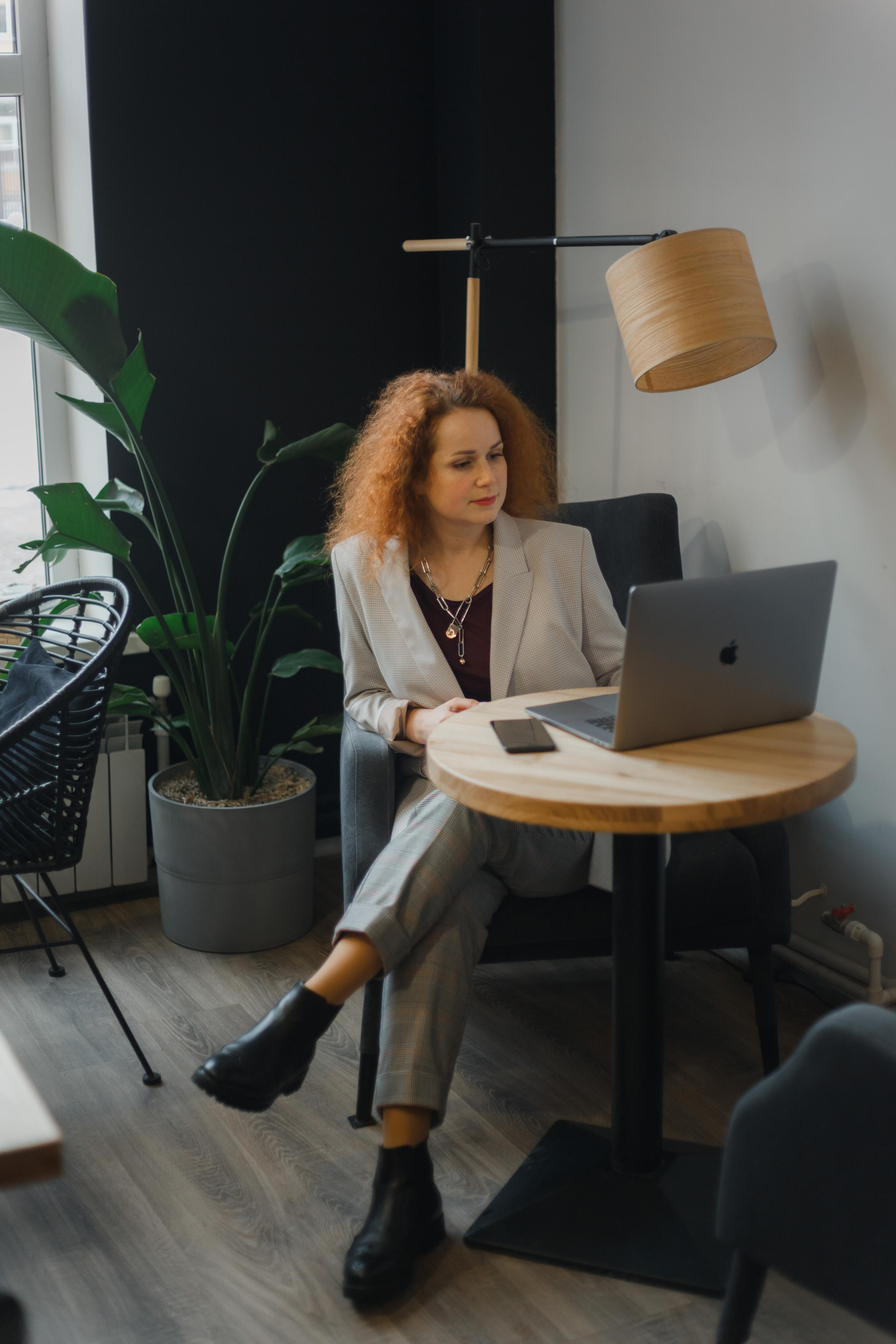 Имиджевая фотосерия для создателя SMM Агентства. Ваш фотограф Любовь Чистякова