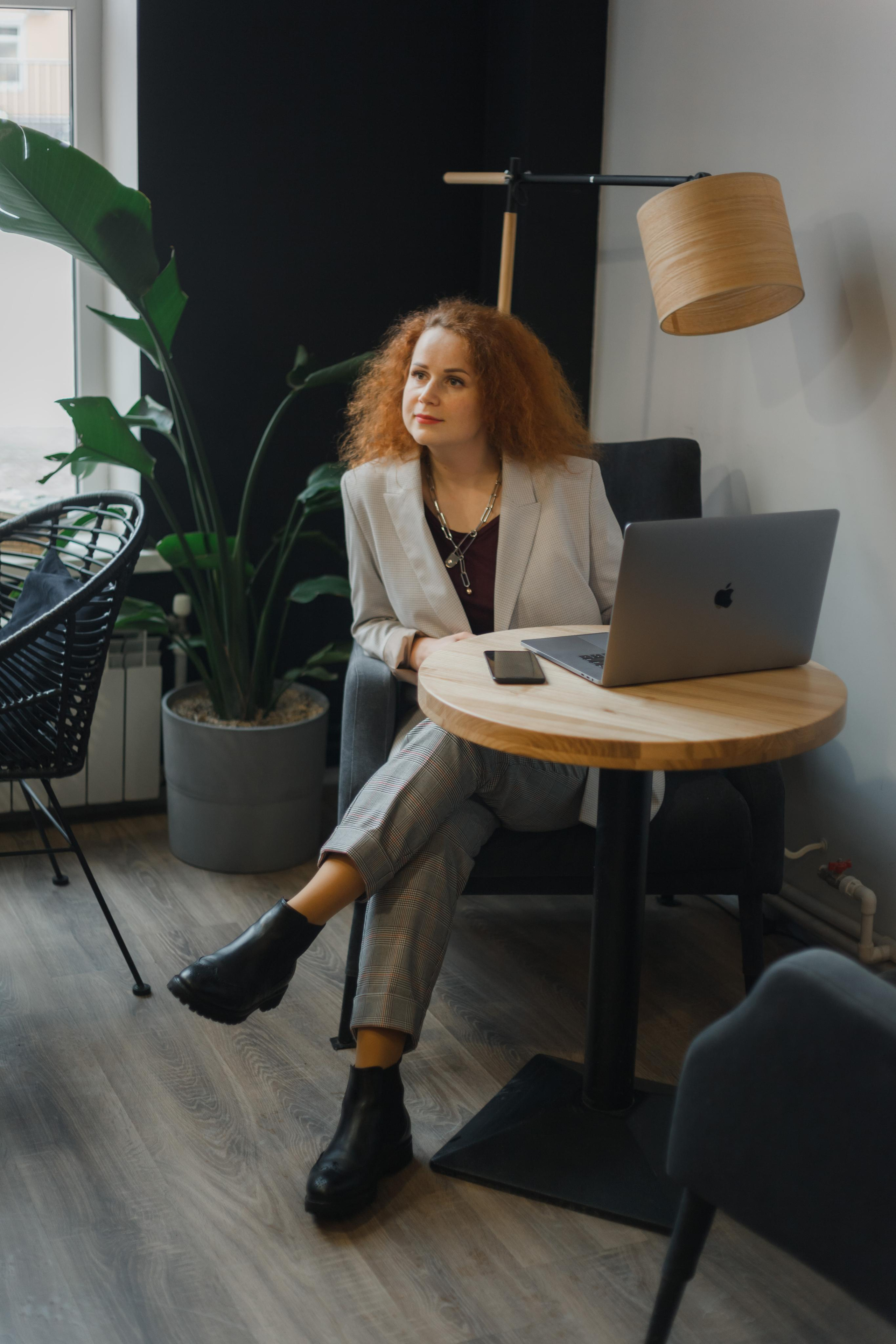 Имиджевая фотосерия для создателя SMM Агентства. Ваш фотограф Любовь Чистякова