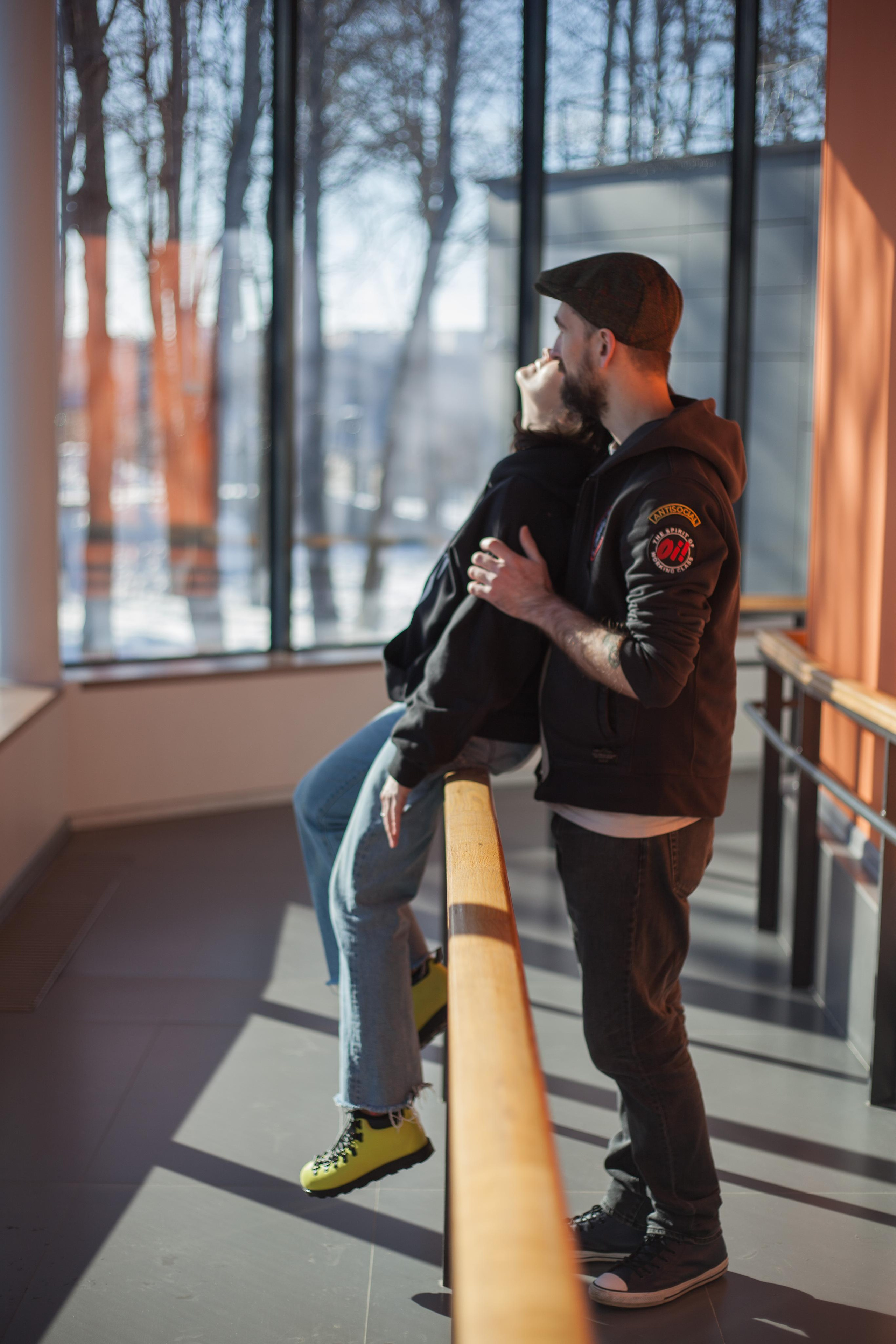 Марина и Станислав. Авторская прогулка для гостей города. Ваш фотограф Любовь Чистякова