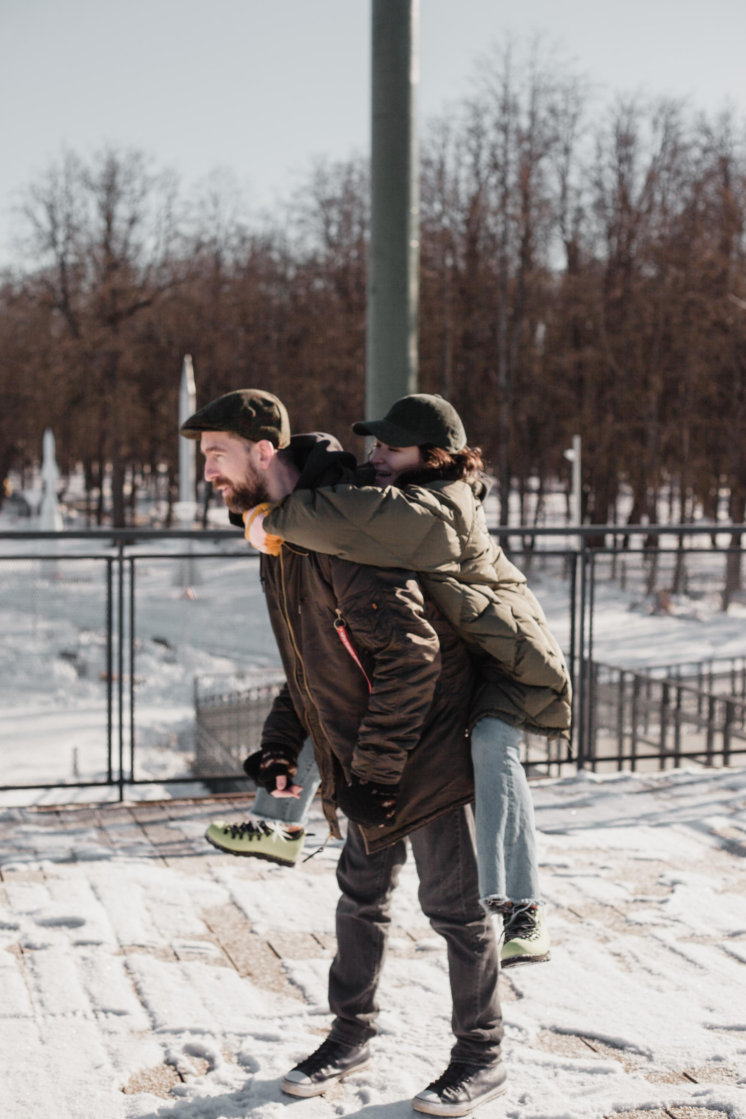Марина и Станислав. Авторская прогулка для гостей города. Ваш фотограф Любовь Чистякова