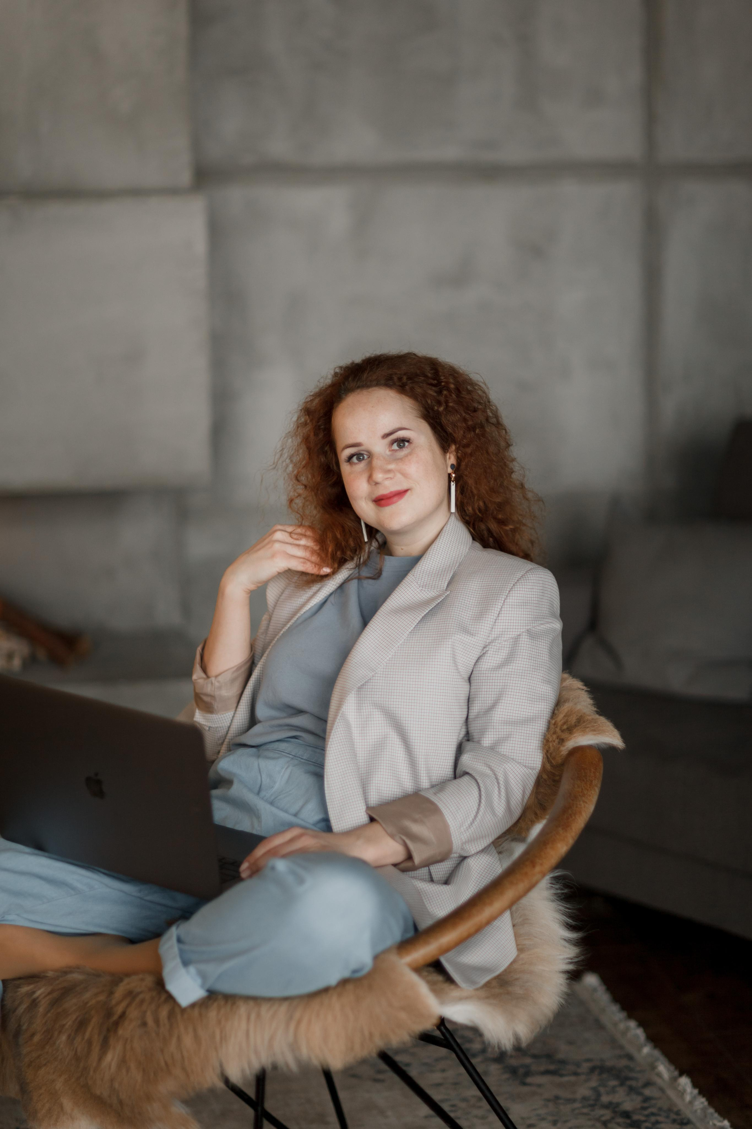 Имиджевая фотосерия для создателя SMM Агентства. Ваш фотограф Любовь Чистякова