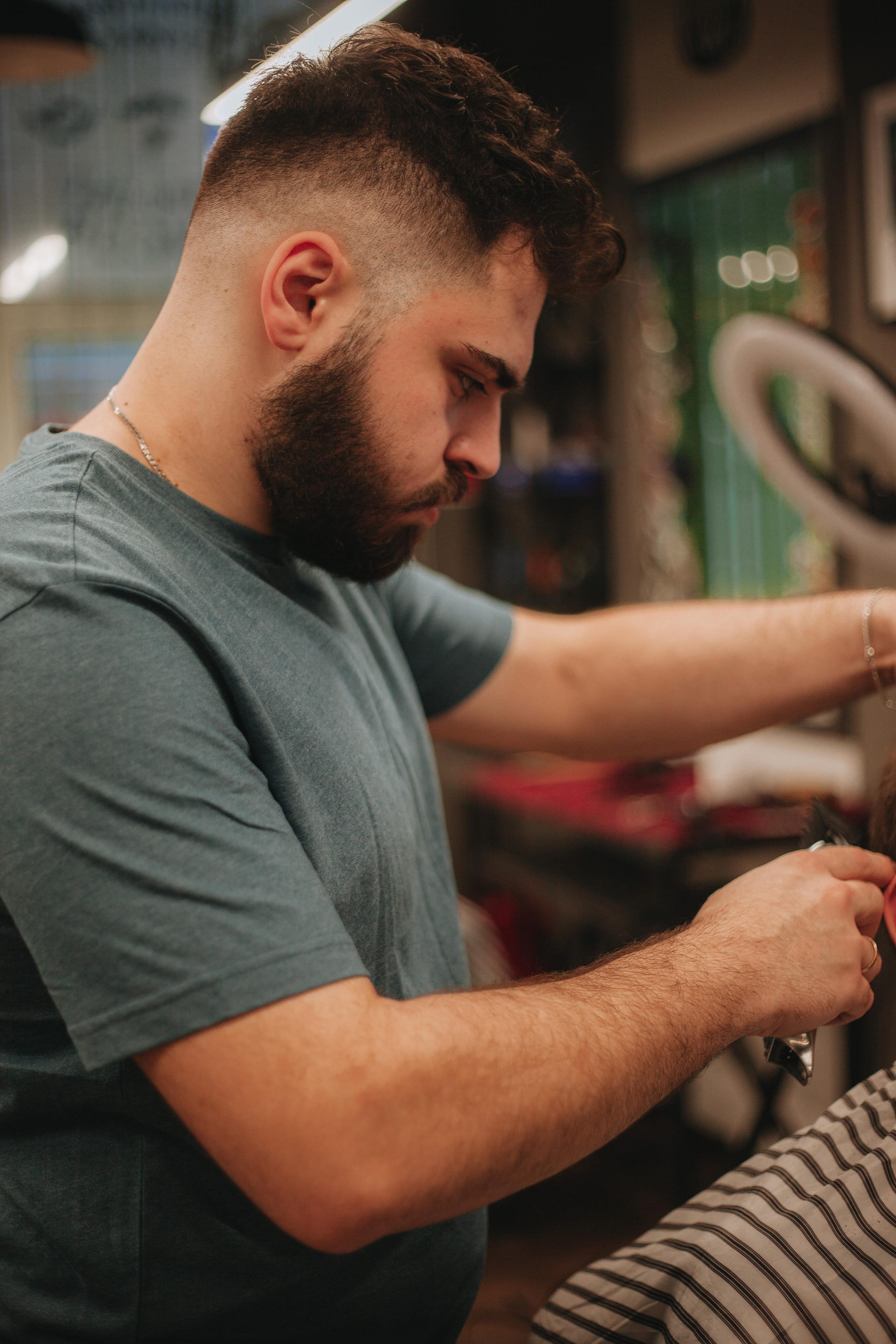 Контент для барбершопа BORODACH. Ваш фотограф Любовь Чистякова