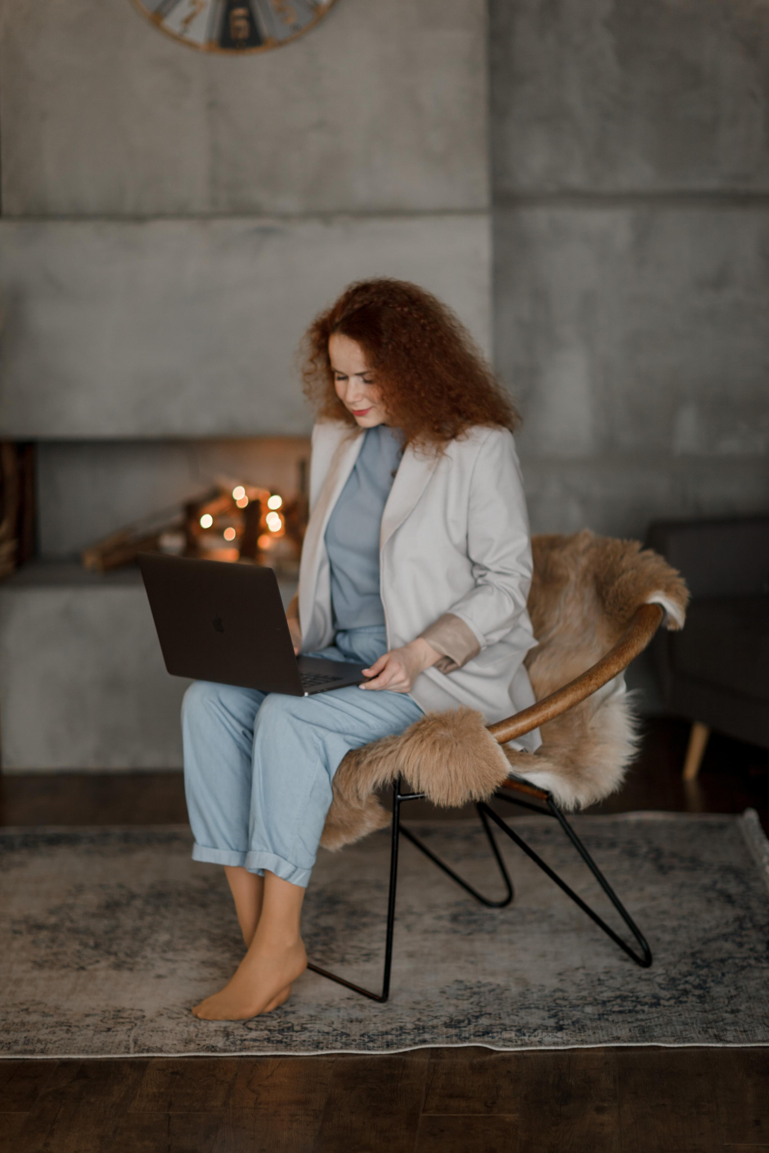 Имиджевая фотосерия для создателя SMM Агентства. Ваш фотограф Любовь Чистякова