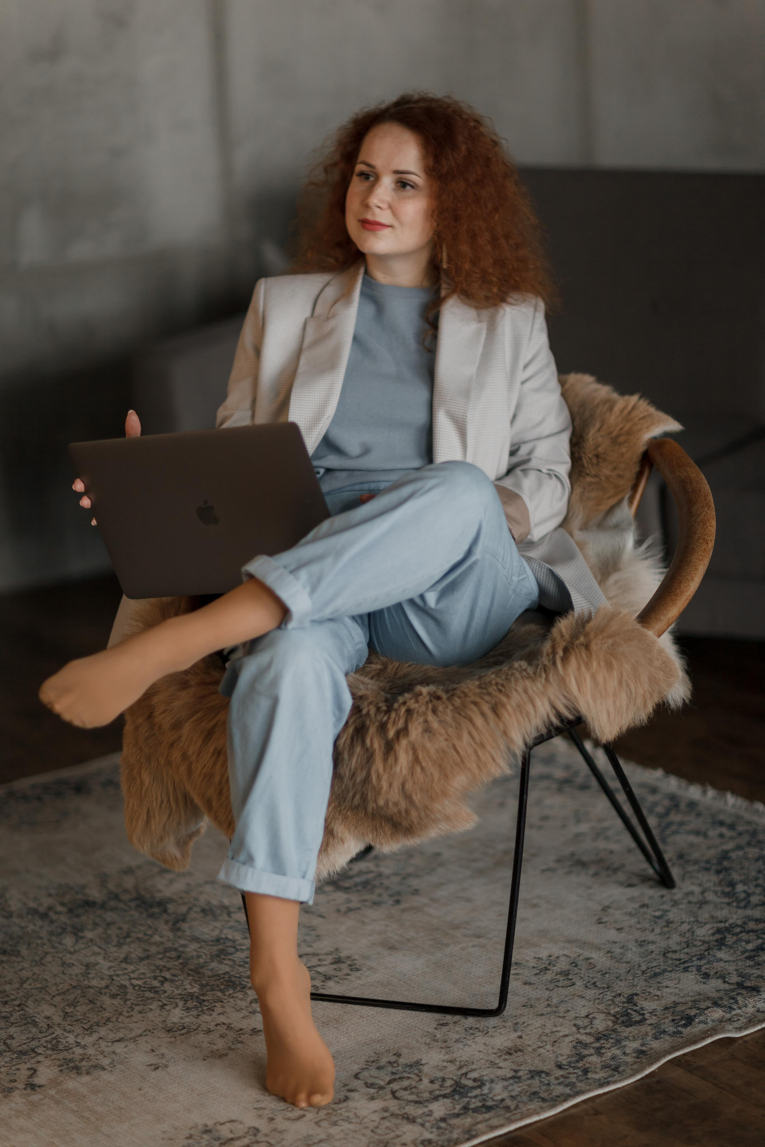 Имиджевая фотосерия для создателя SMM Агентства. Ваш фотограф Любовь Чистякова