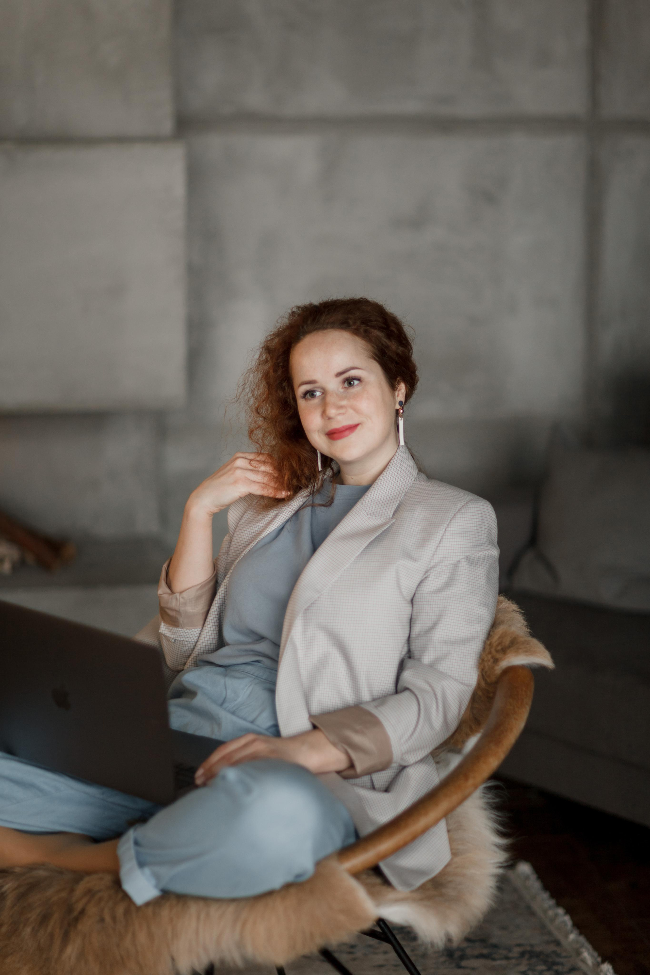 Имиджевая фотосерия для создателя SMM Агентства. Ваш фотограф Любовь Чистякова