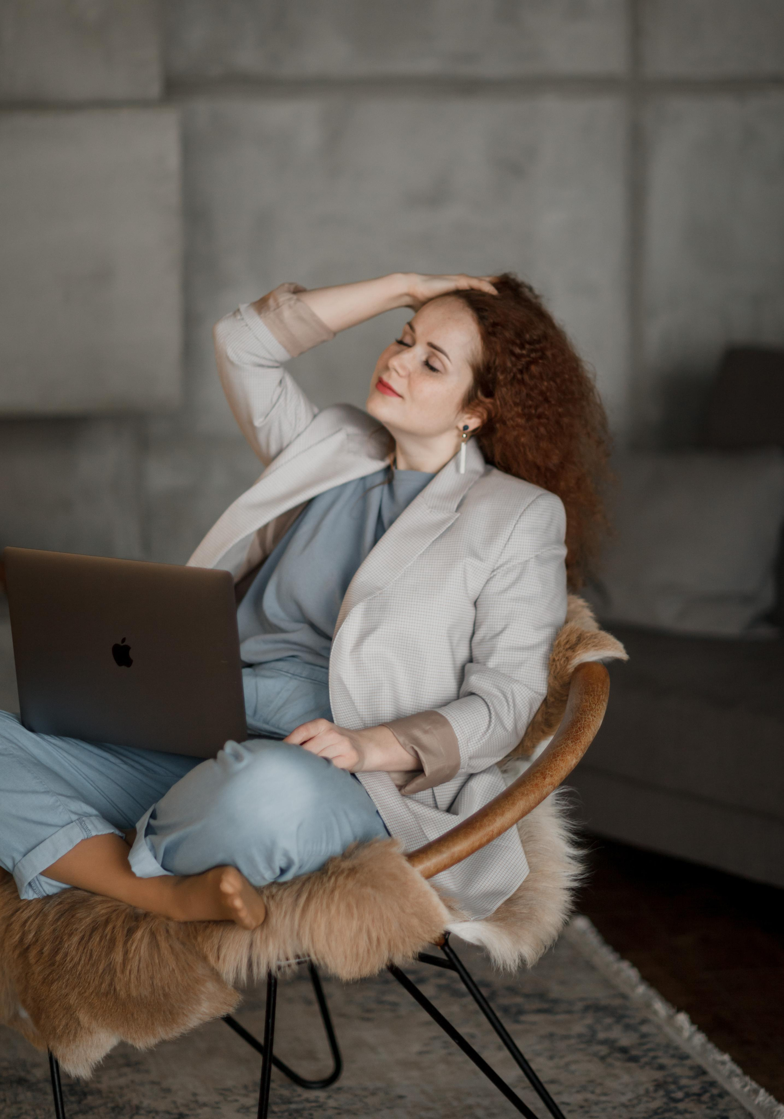 Имиджевая фотосерия для создателя SMM Агентства. Ваш фотограф Любовь Чистякова