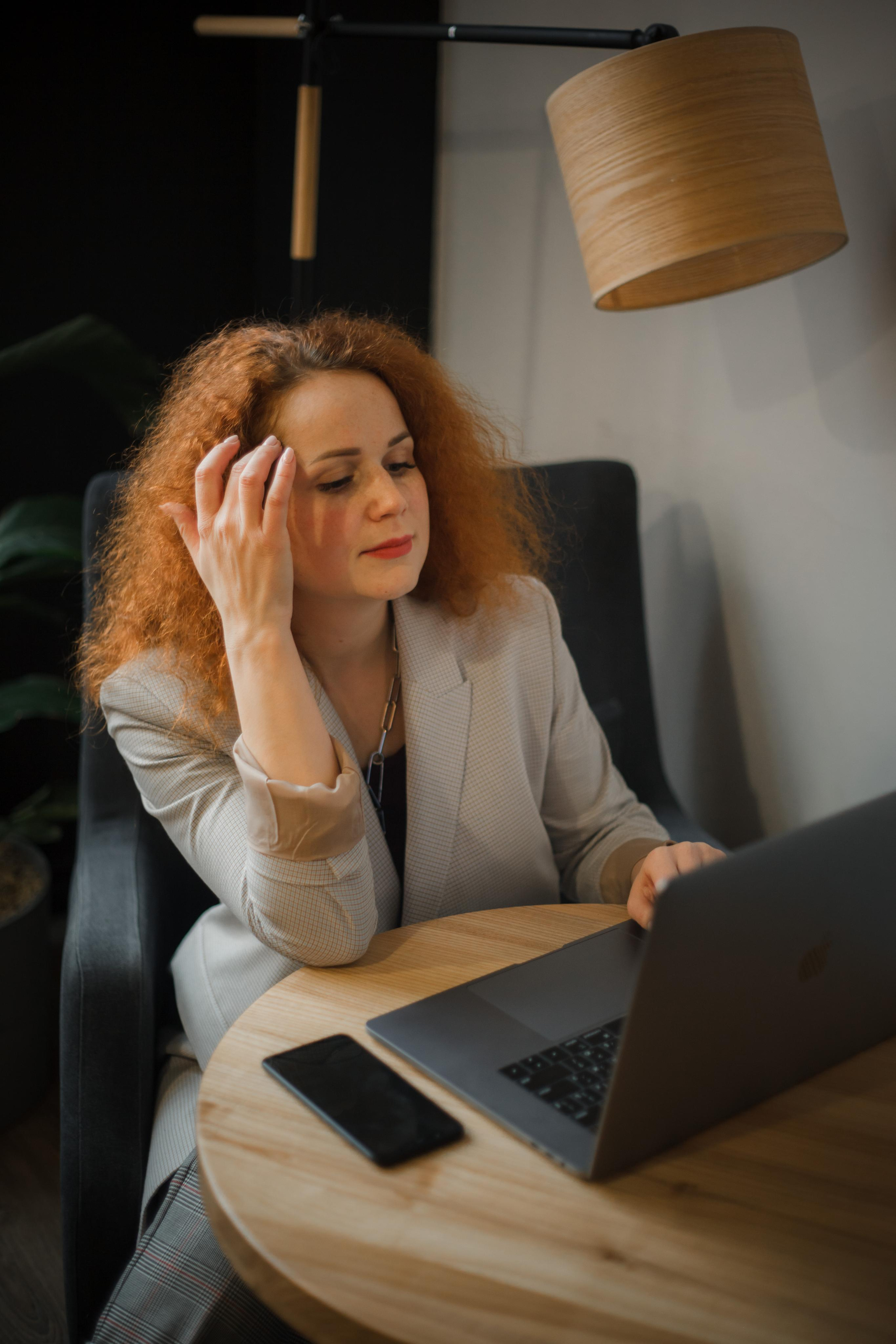 Имиджевая фотосерия для создателя SMM Агентства. Ваш фотограф Любовь Чистякова