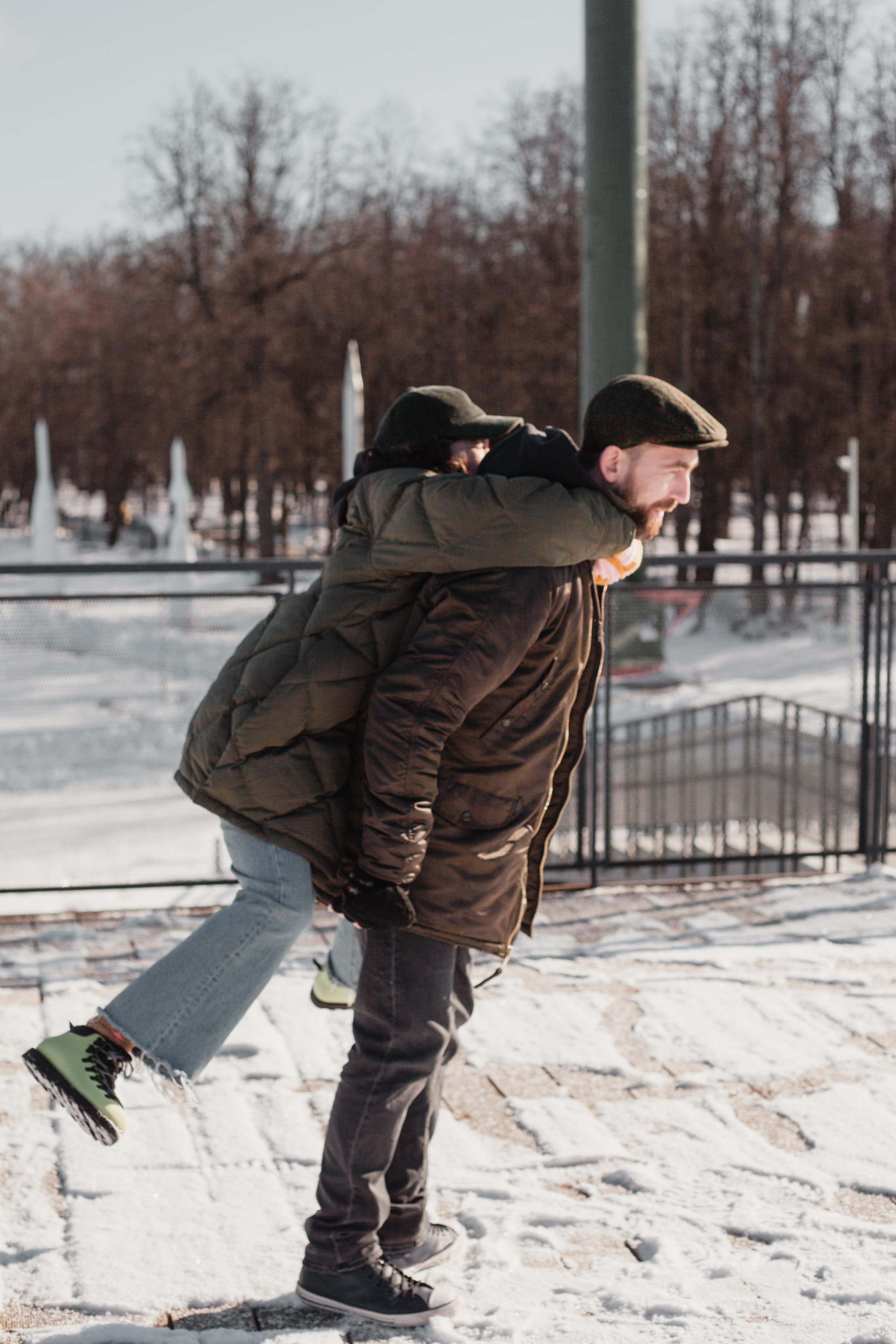 Марина и Станислав. Авторская прогулка для гостей города. Ваш фотограф Любовь Чистякова