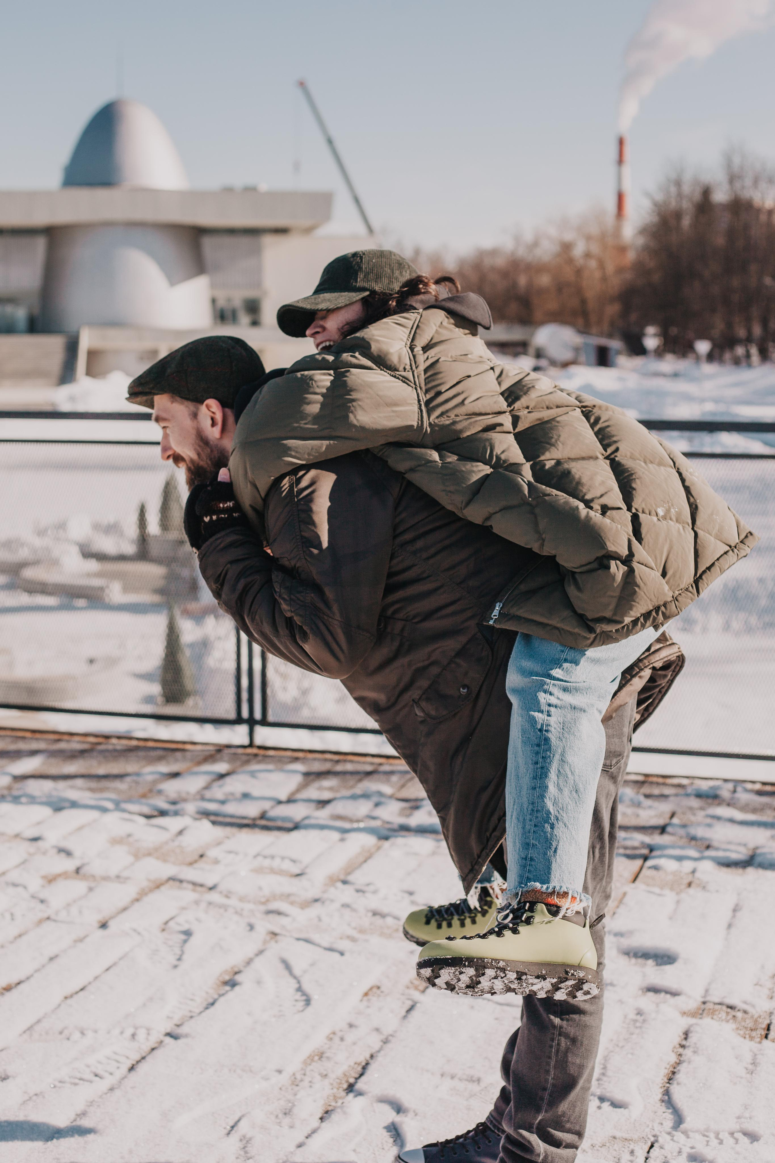 Марина и Станислав. Авторская прогулка для гостей города. Ваш фотограф Любовь Чистякова