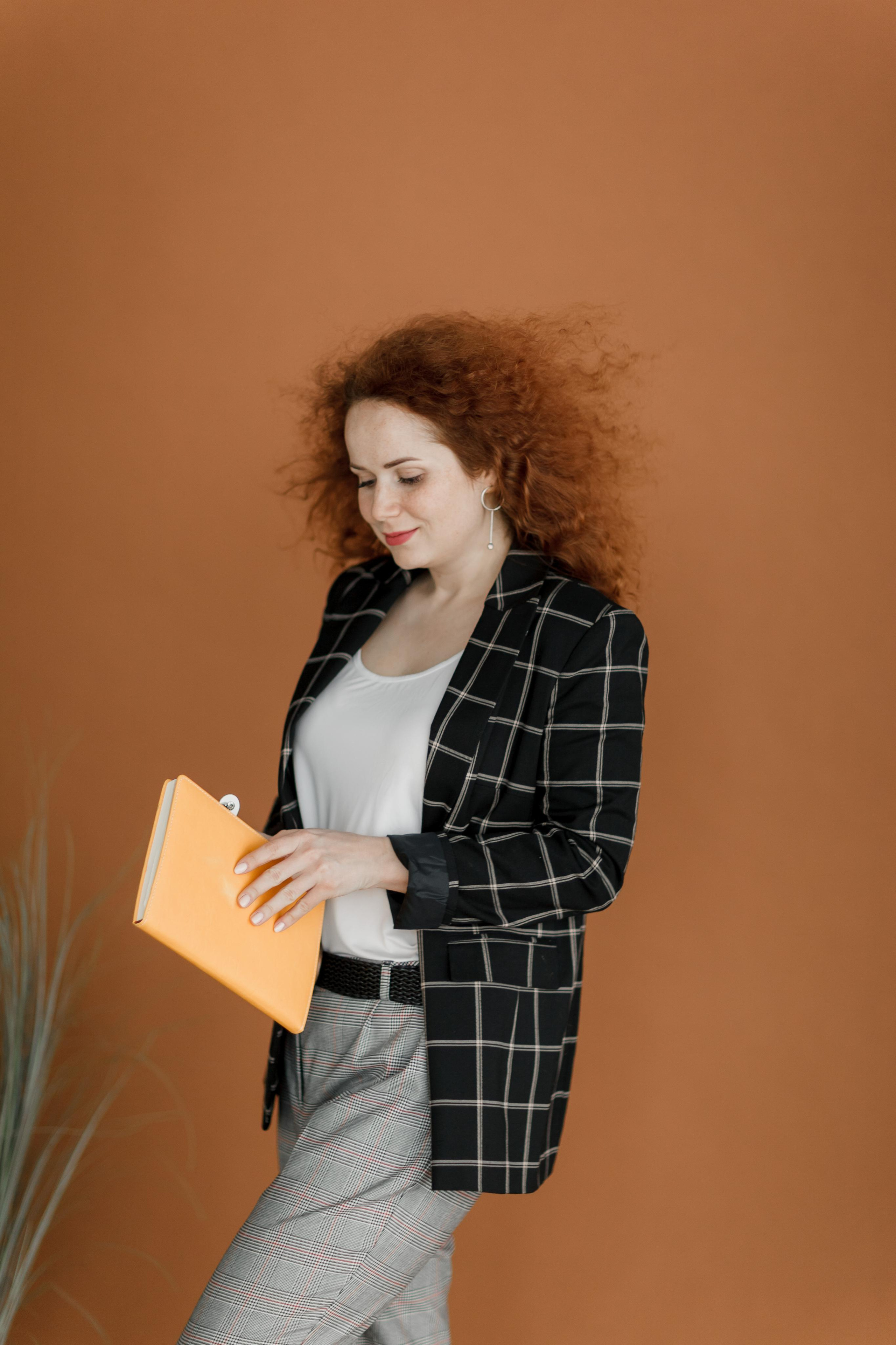 Имиджевая фотосерия для создателя SMM Агентства. Ваш фотограф Любовь Чистякова