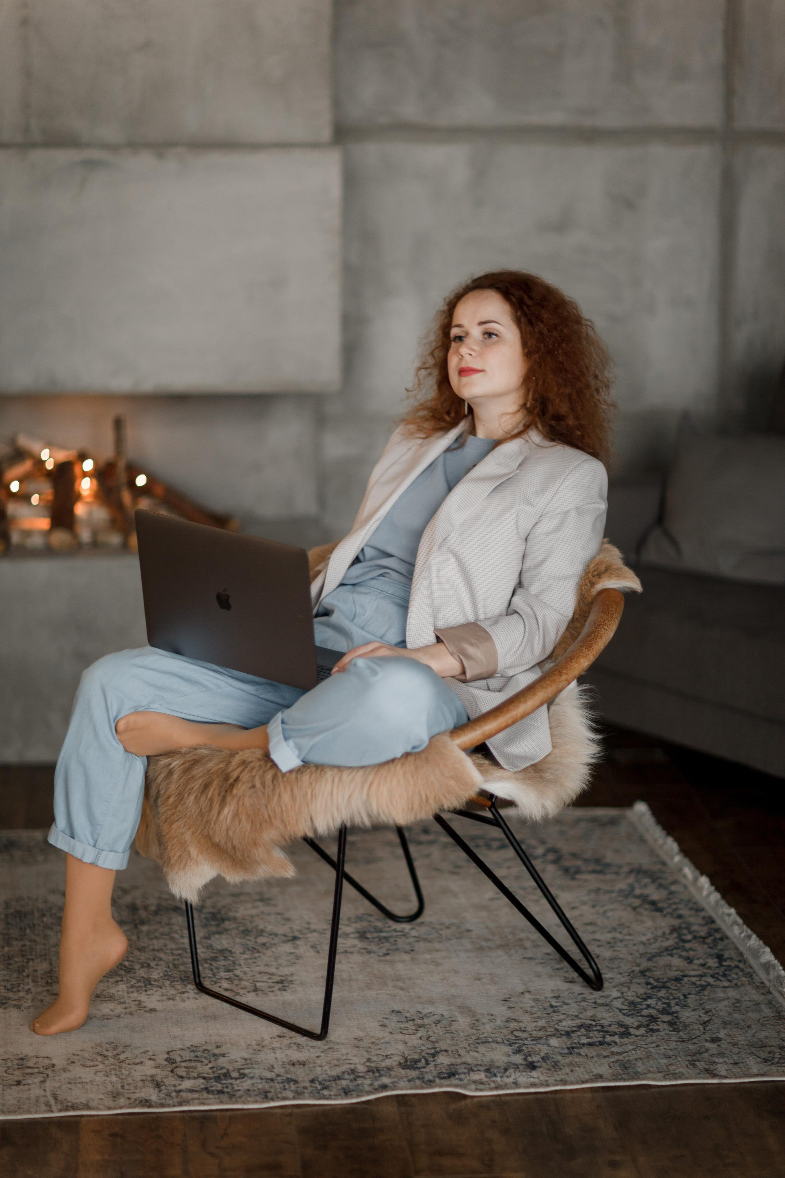 Имиджевая фотосерия для создателя SMM Агентства. Ваш фотограф Любовь Чистякова