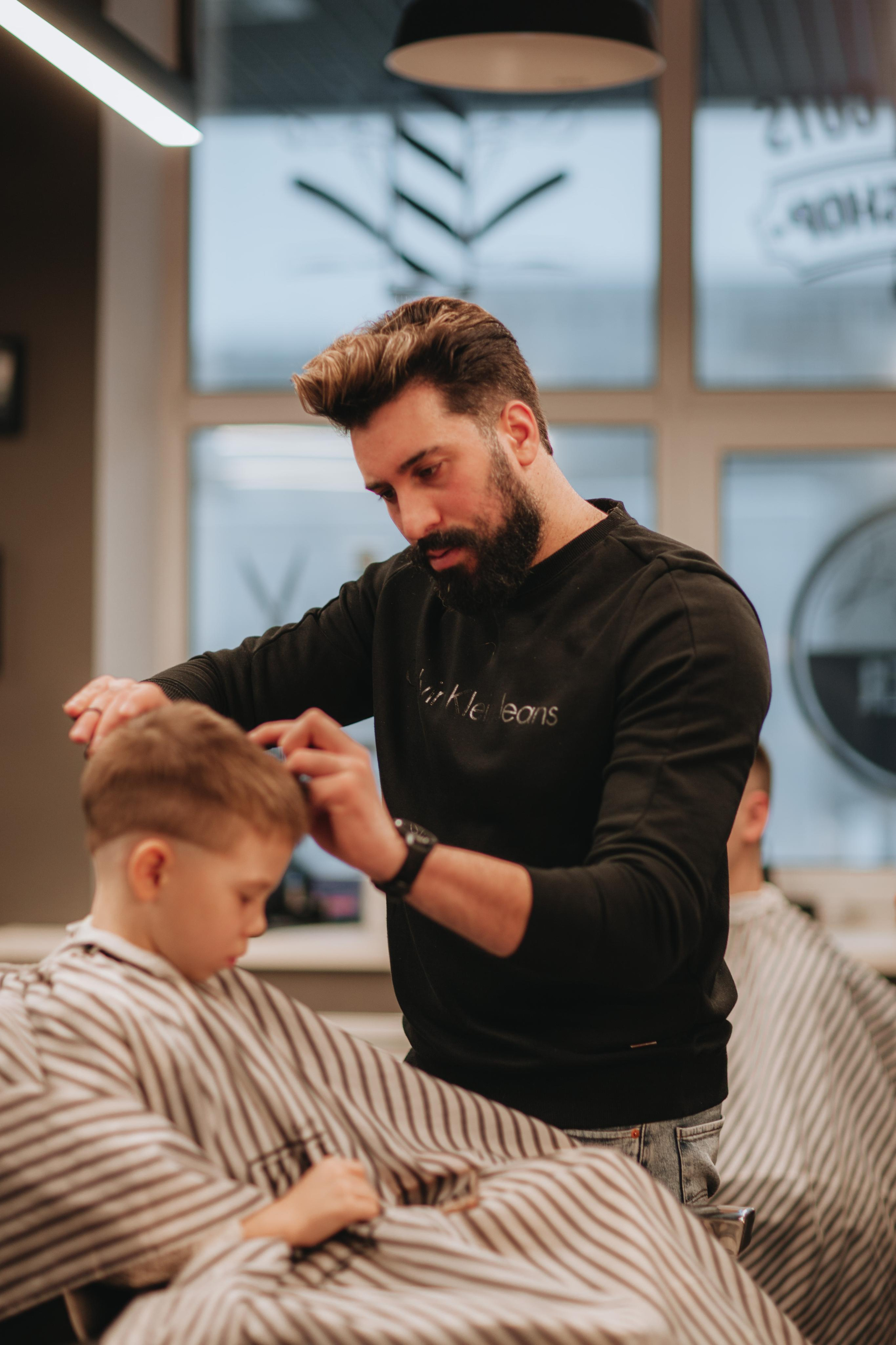 Контент для барбершопа BORODACH. Ваш фотограф Любовь Чистякова