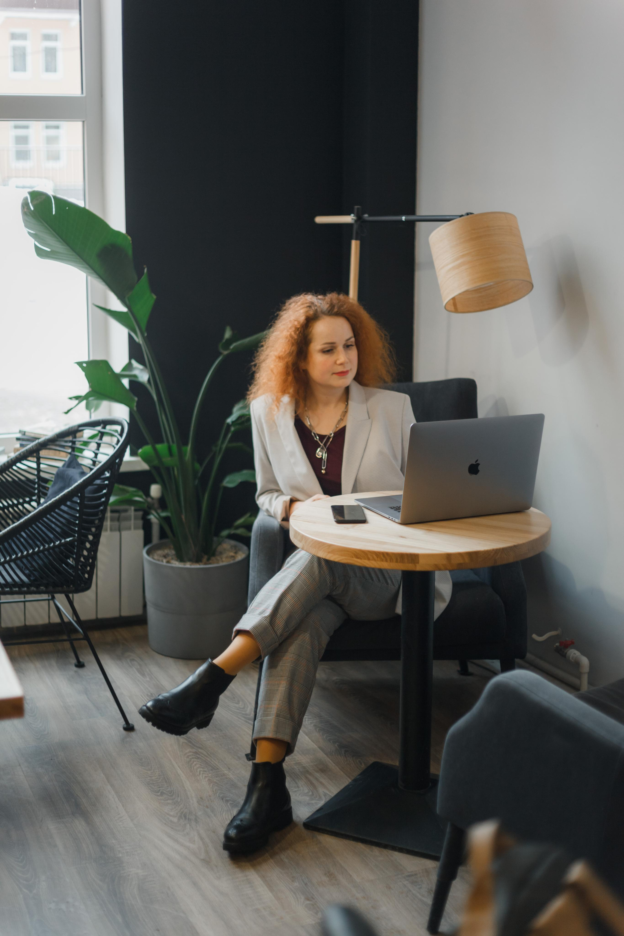 Имиджевая фотосерия для создателя SMM Агентства. Ваш фотограф Любовь Чистякова