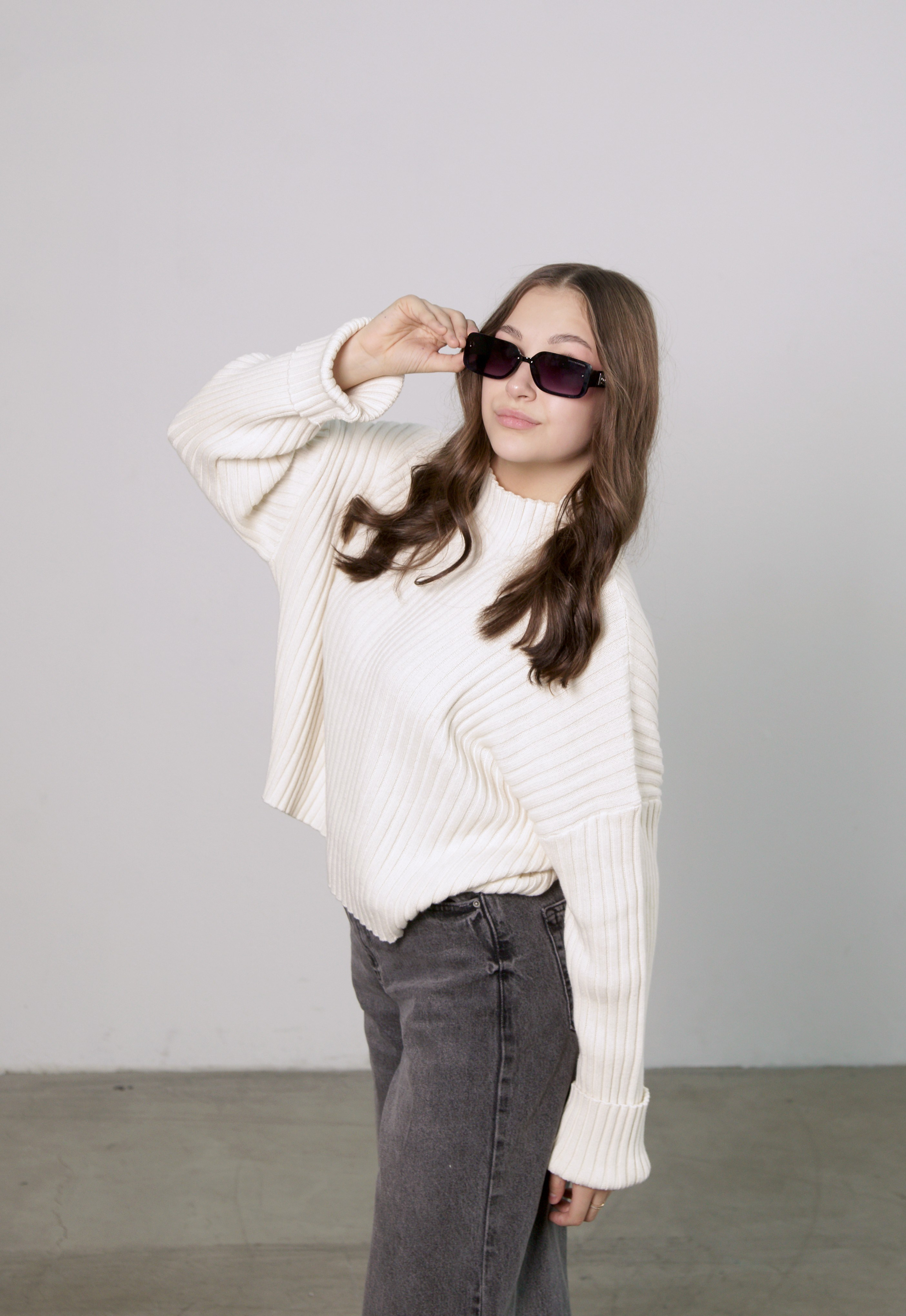 Студийная фотосессия выпускников 9,11 классов в Иркутске