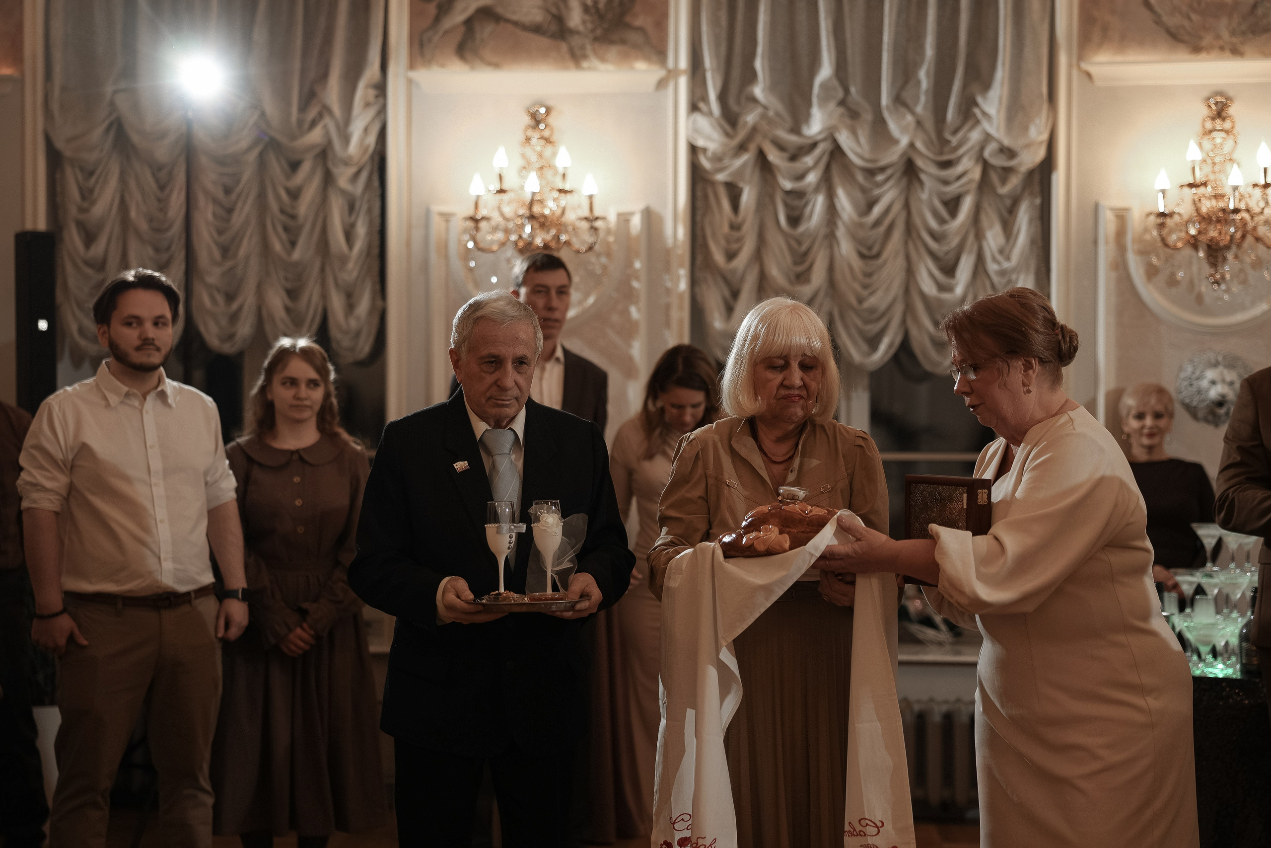 Среди друзей. Свадебный и семейный Фотограф Денис Кошель