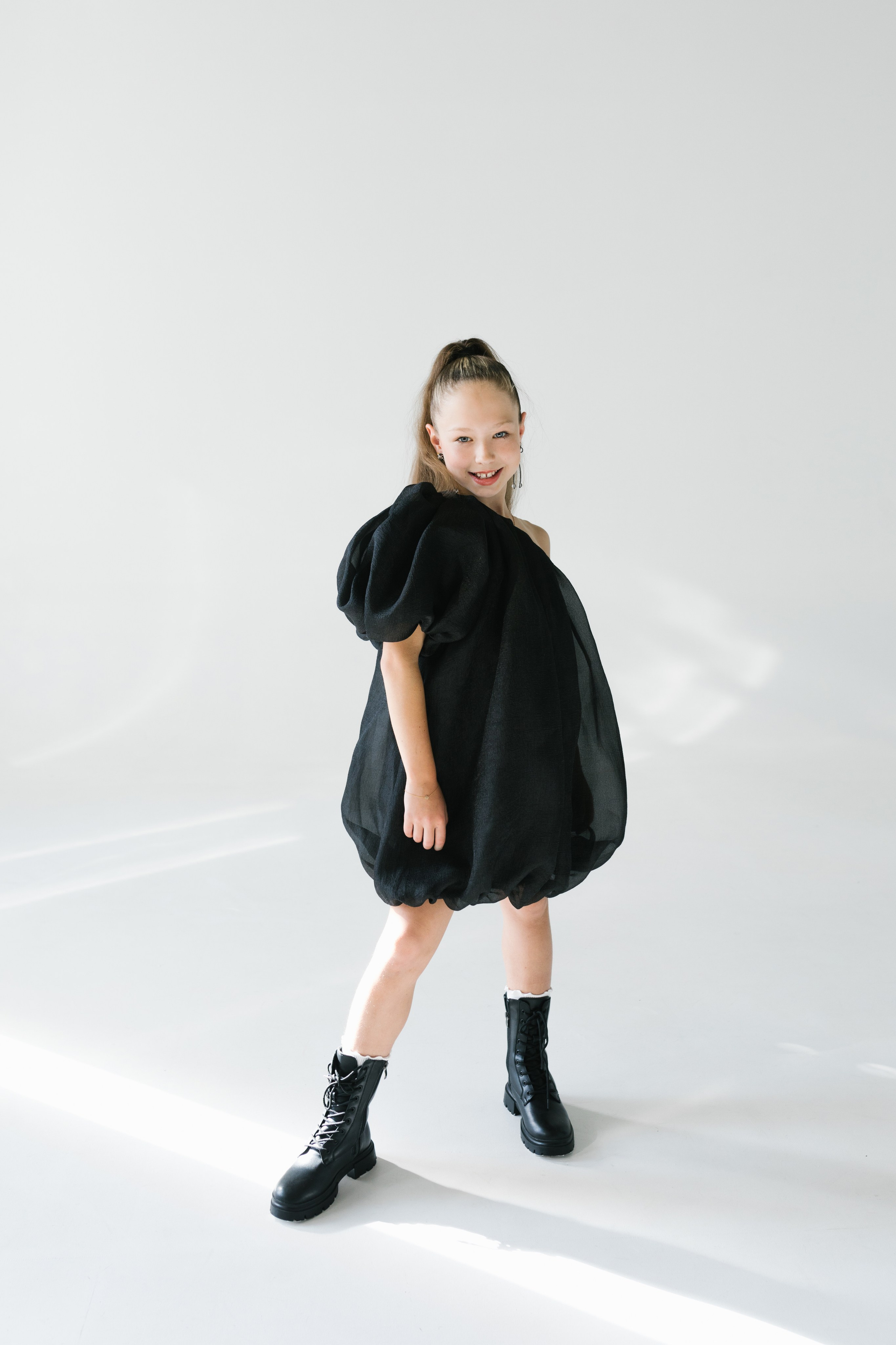 Света и Кира. Главная