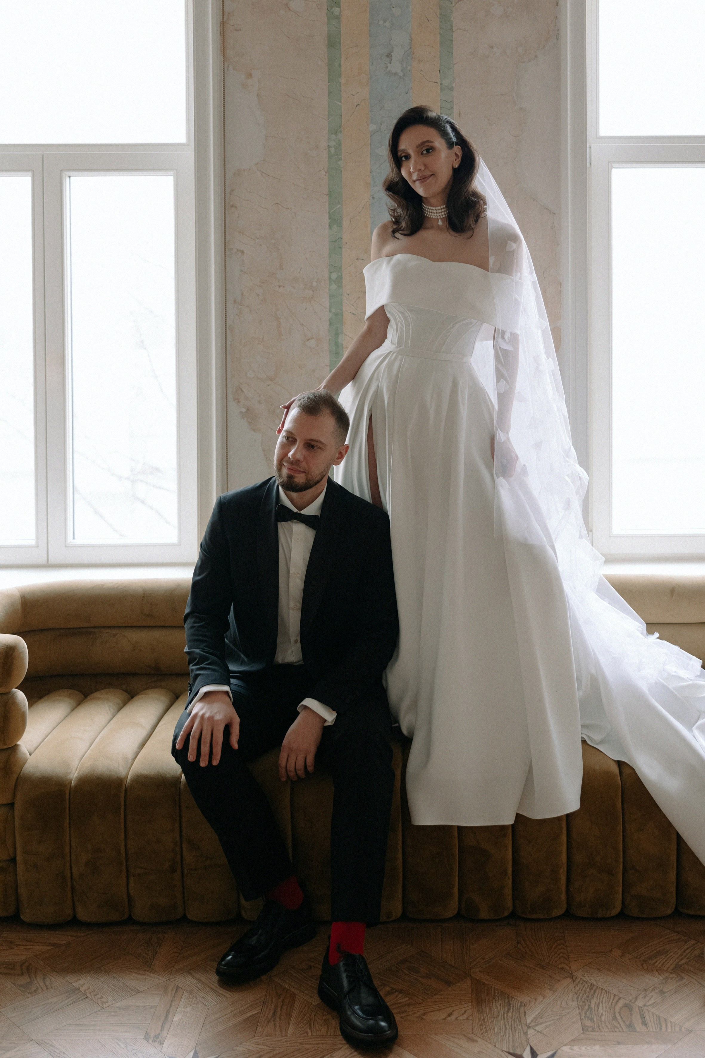 утро невесты совместные фото в отеле, свадебный фотограф Москва