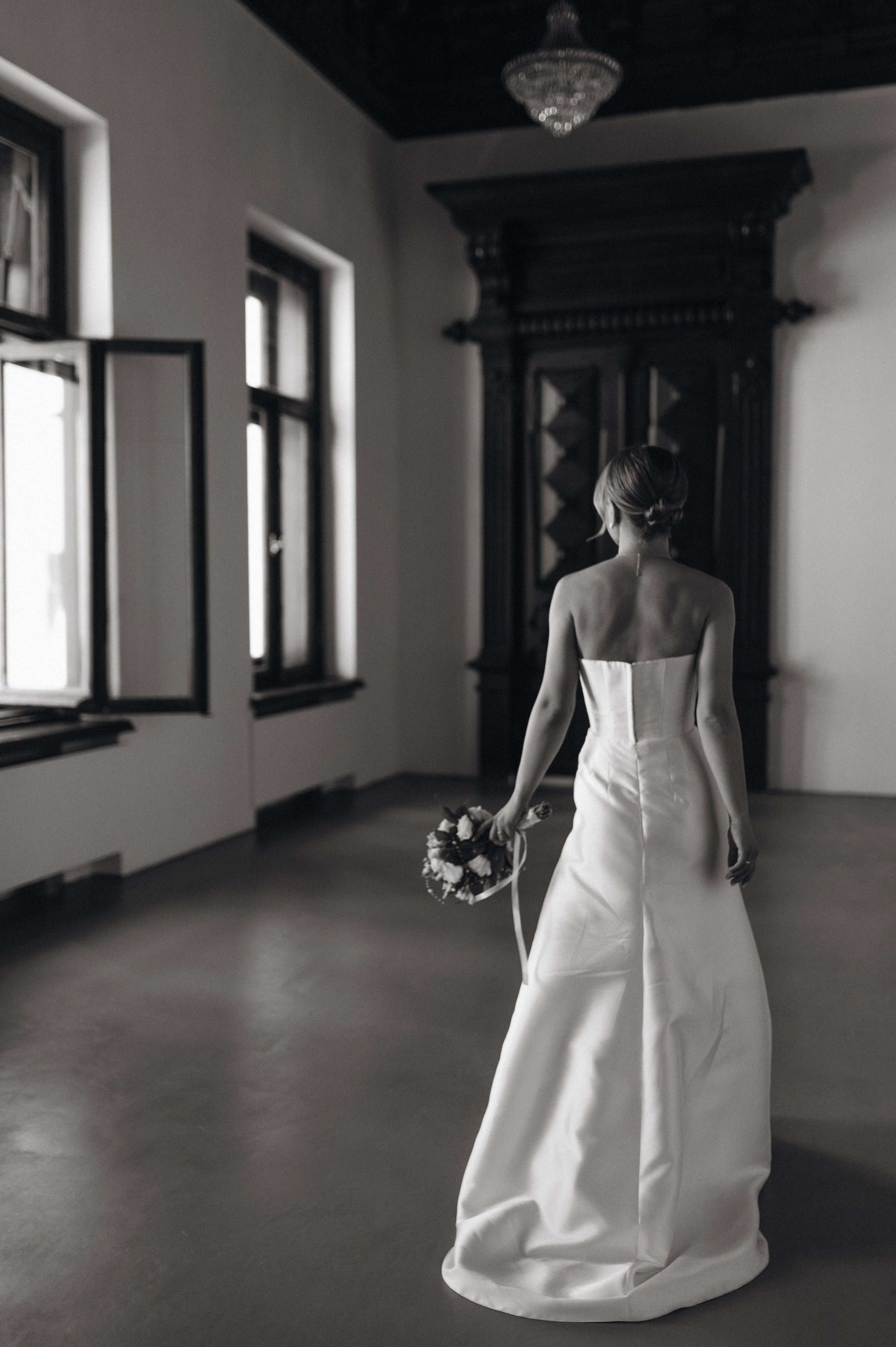 Полина и Егор. Особняк Спиридонова. Свадебный фотограф Москва и Санкт-Петербург. Анастасия Чудина