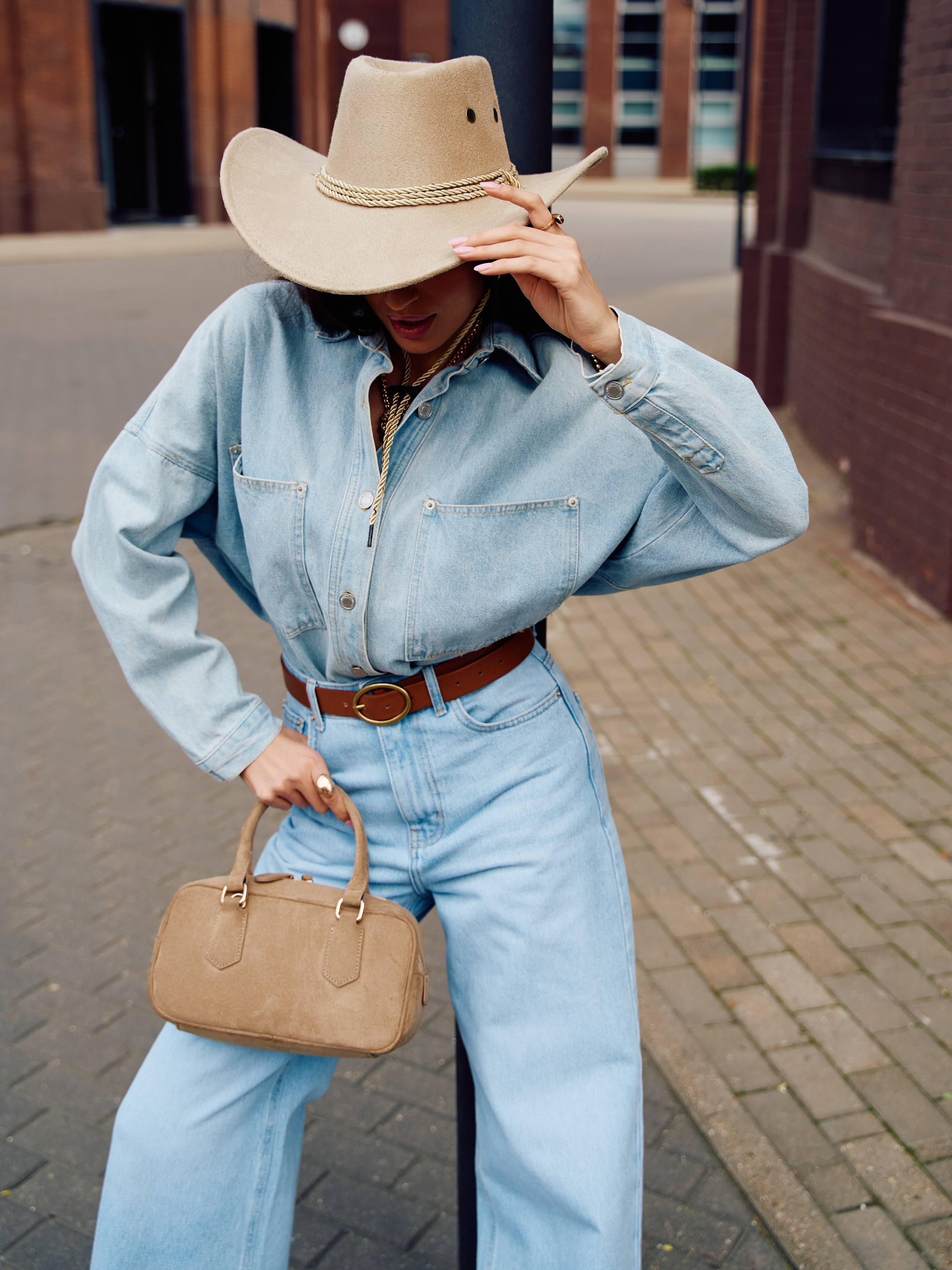 Шляпа. Фотограф для маркетплейсов в Москве