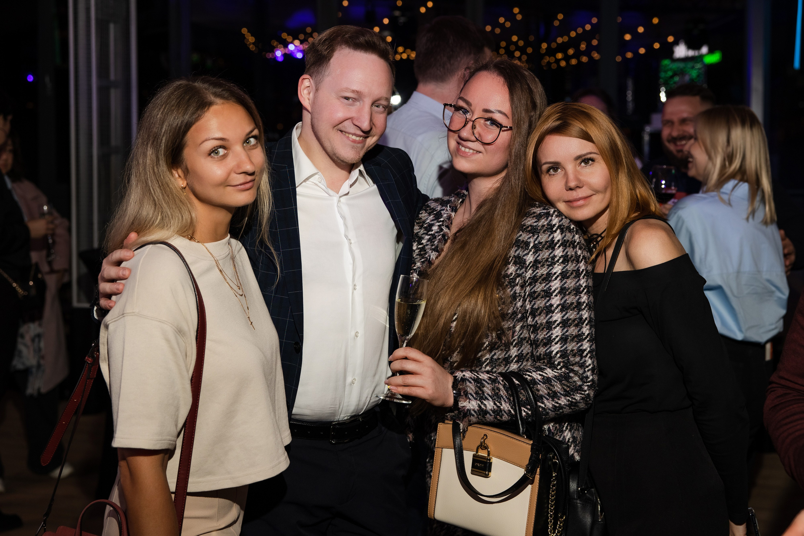 Презентация Infinix. Свадебный репортажный фотограф в Москве